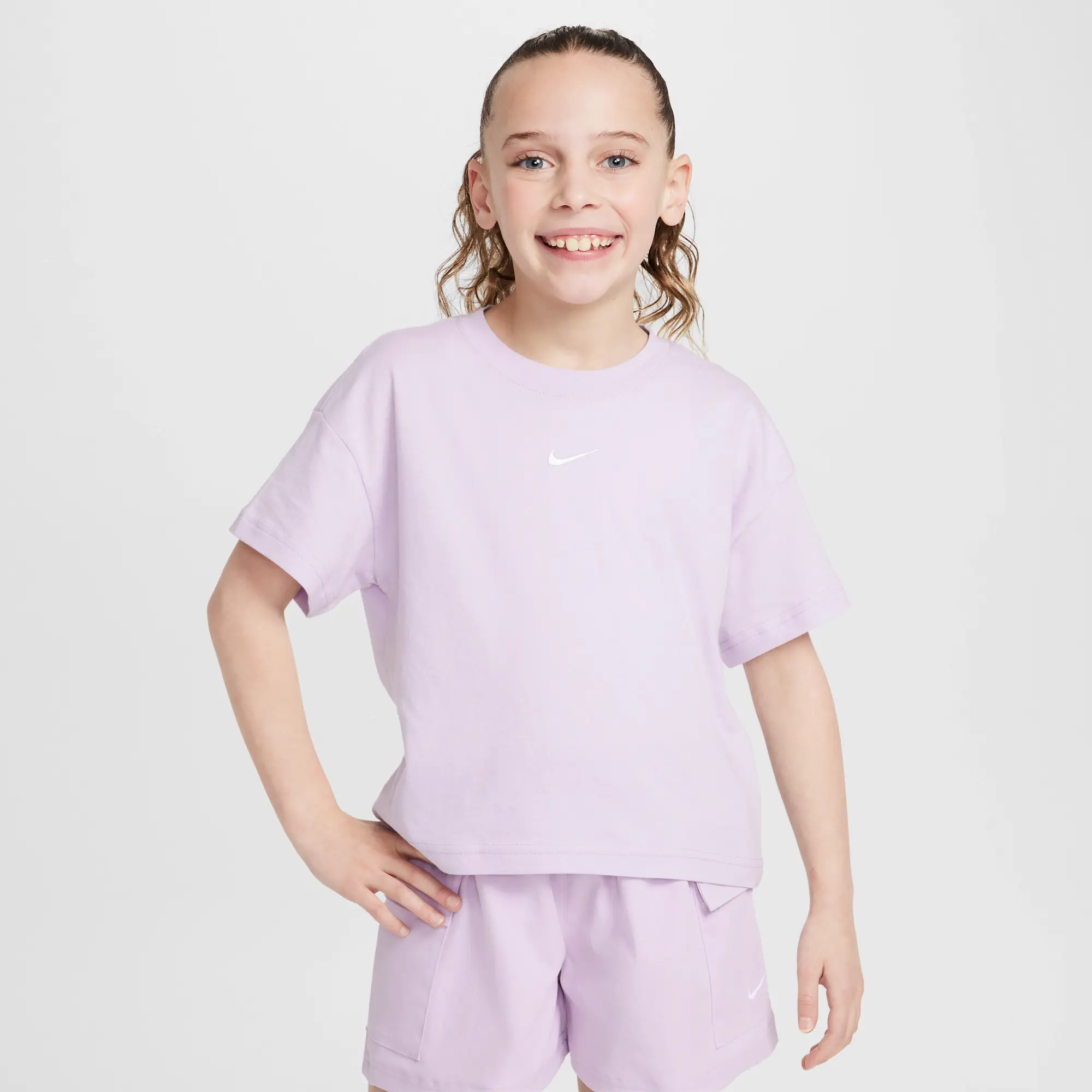 Nike Sportswear Essential Older Kids' (Girls') T-Shirt - Purple - Cotton