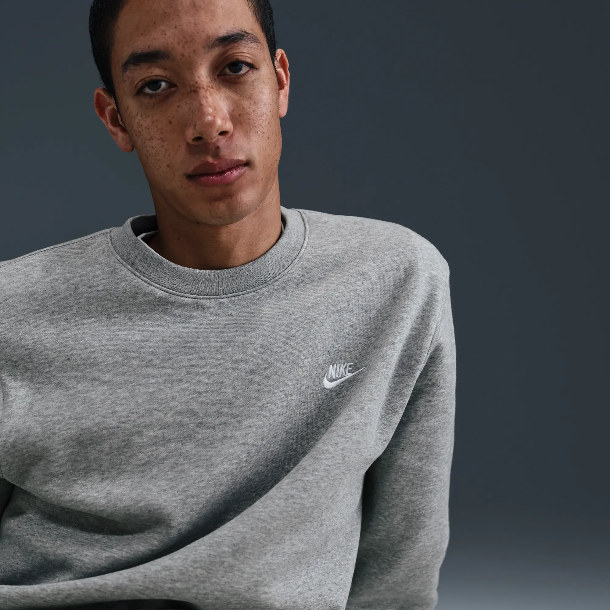 Nike Club Men's Fleece Crew - Grey - Cotton/Polyester