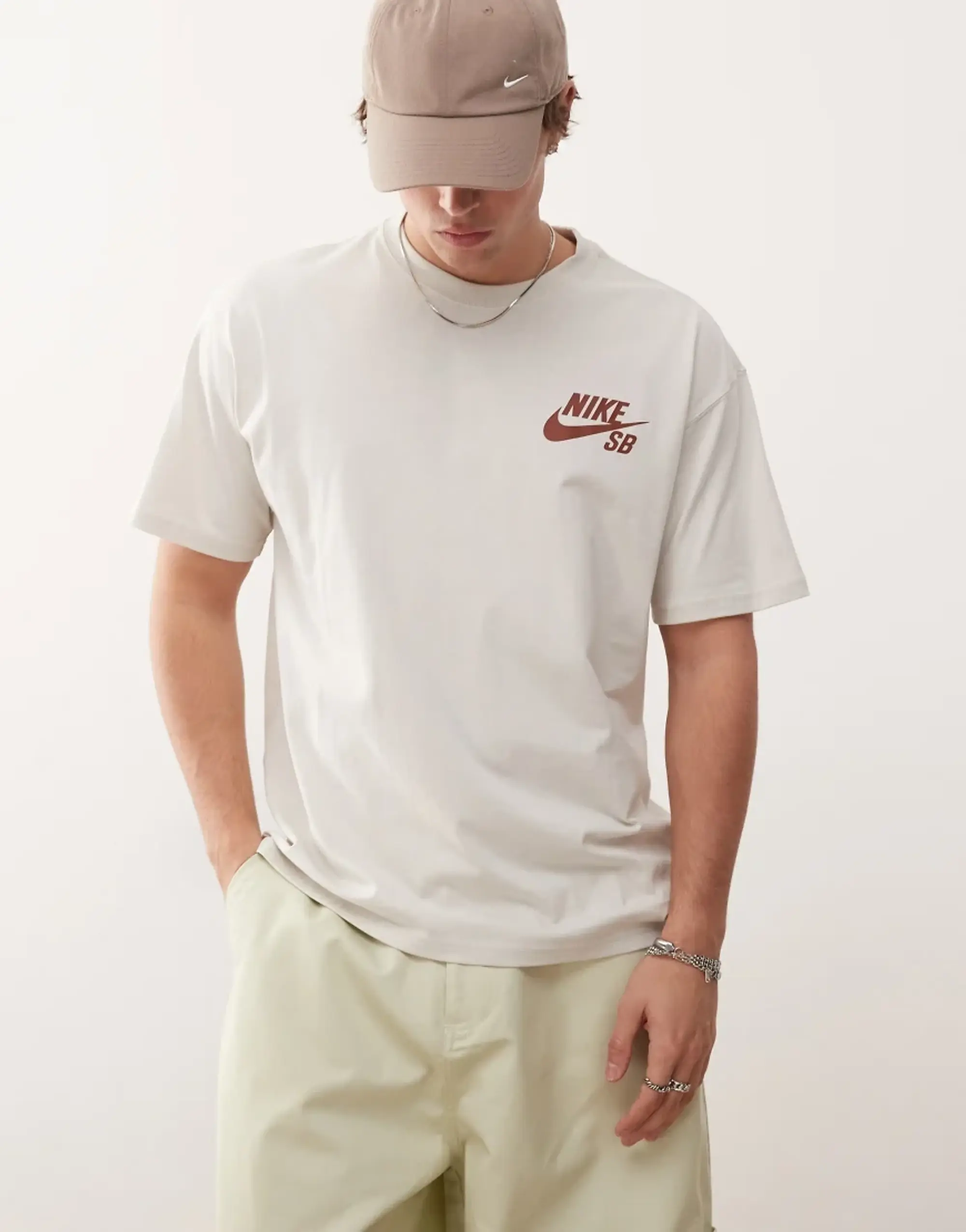 Nike Sb Chest Logo T-Shirt In Light Beige-Neutral