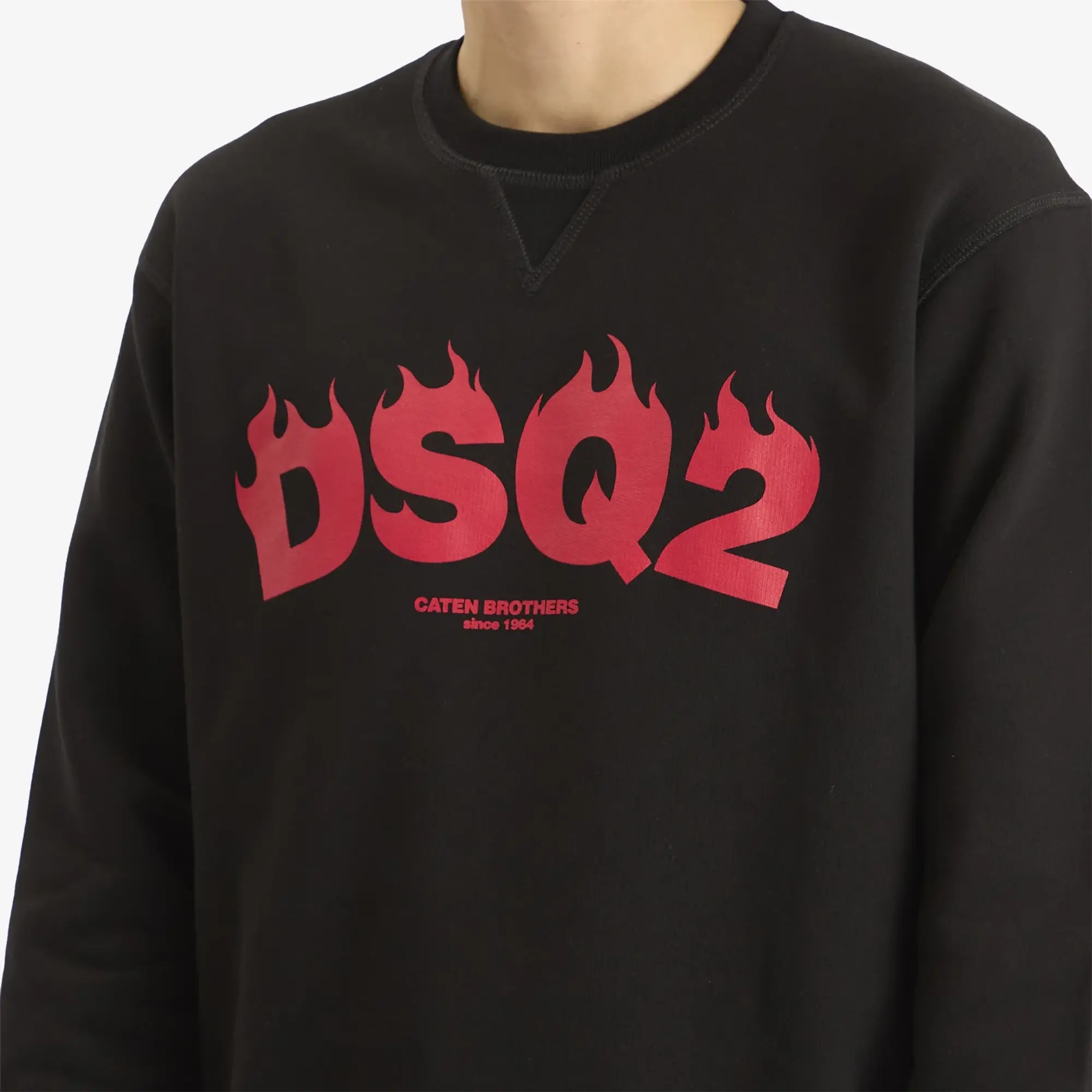Dsquared2 Men's Flames Logo Cool Fit Crew Sweat Black