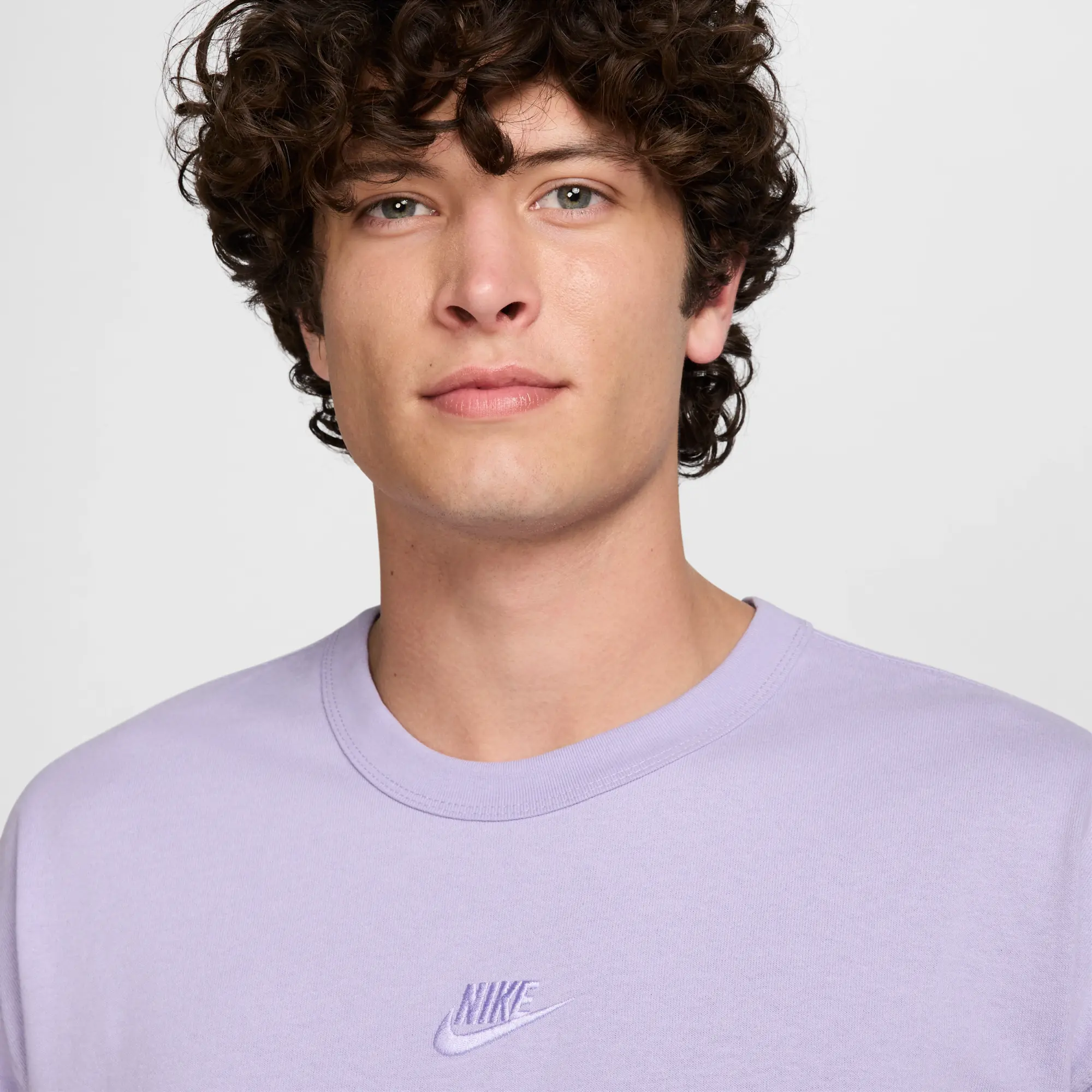 Nike Sportswear Premium Essentials Men's T-Shirt - Purple - Cotton