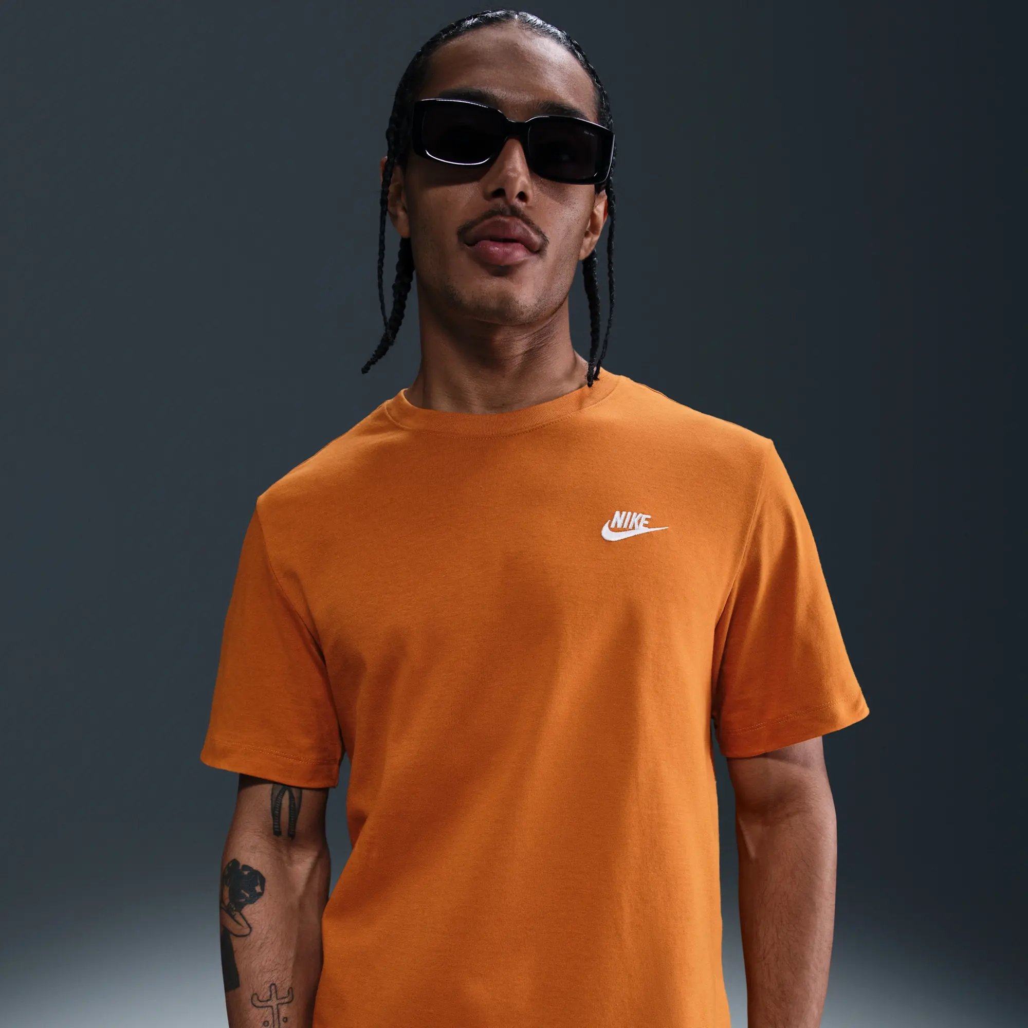 Nike Sportswear Club Men's T-Shirt - Orange - Cotton