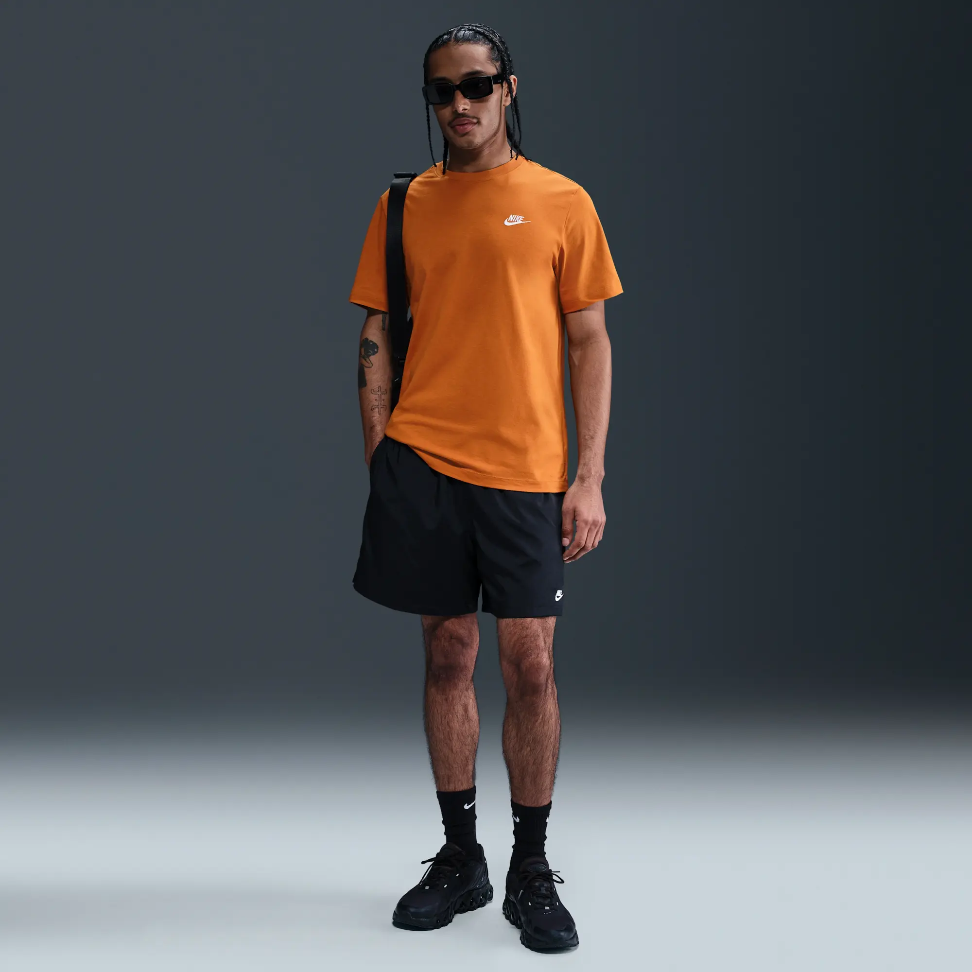 Nike Sportswear Club Men's T-Shirt - Orange - Cotton