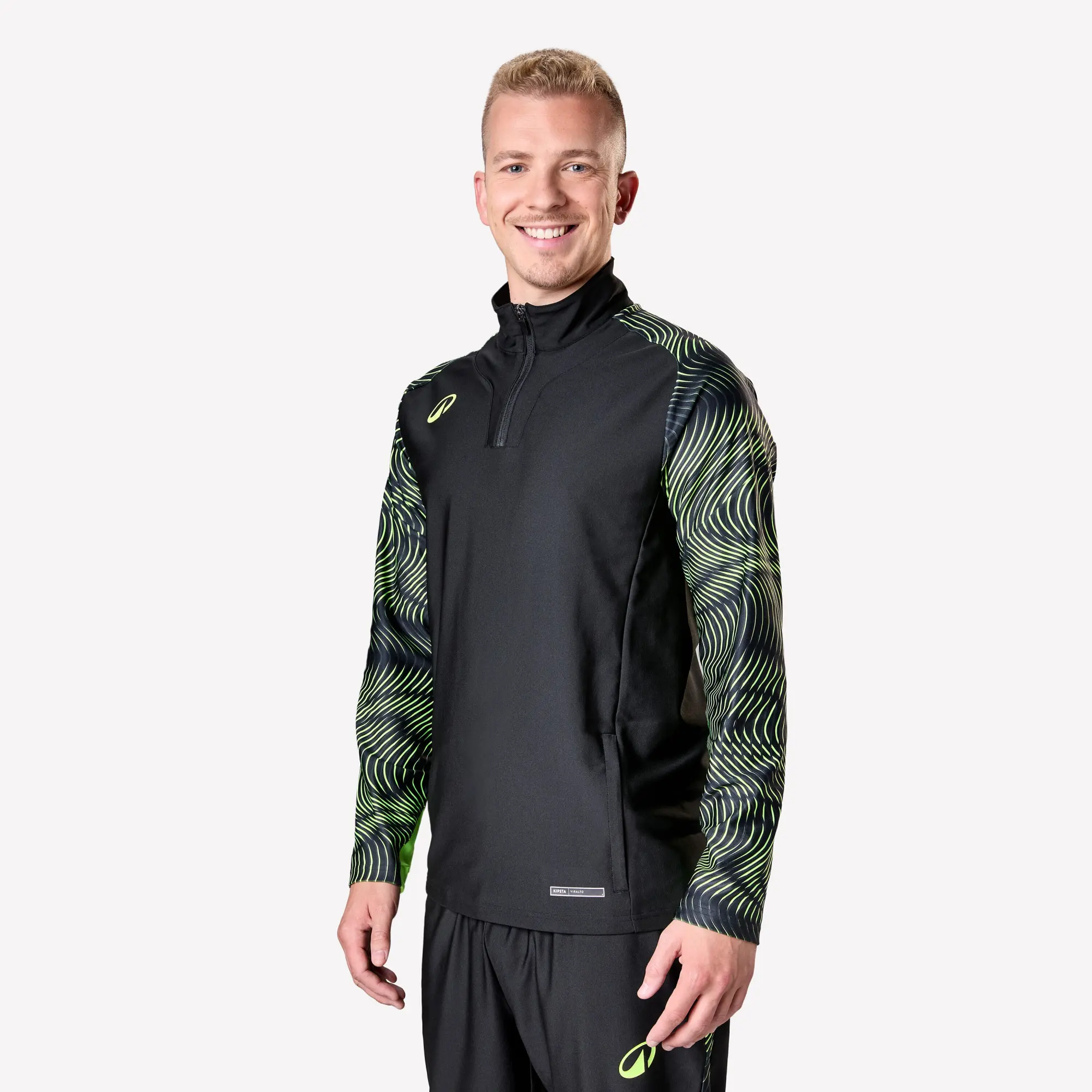 Kipsta Adult Football Sweatshirt 1/2 Zip Viralto Wave - Black. Neon Yellow