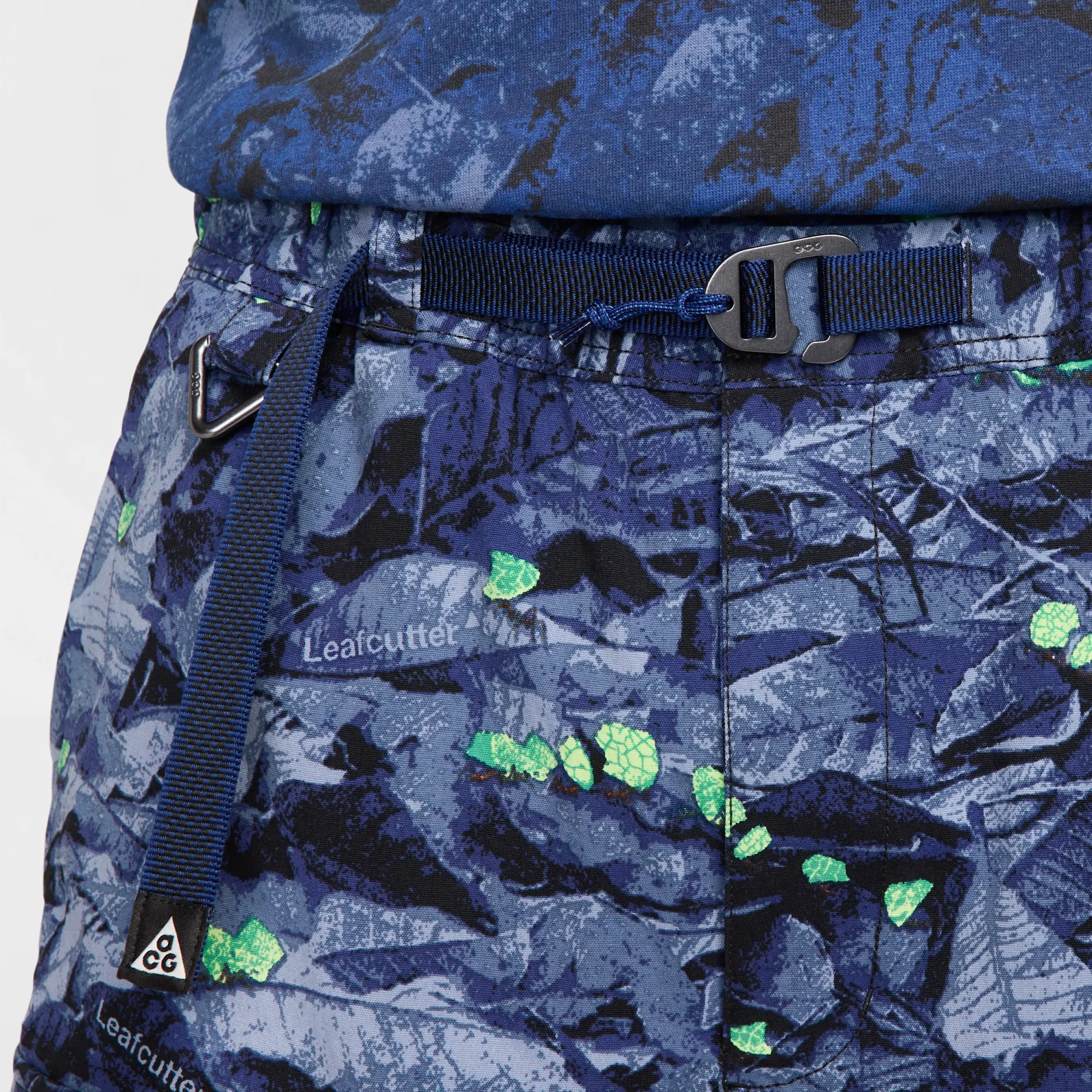 Nike ACG 'Smith Summit' Water-Repellent UV Cargo Trousers - Blue - Recycled Nylon Minimum
