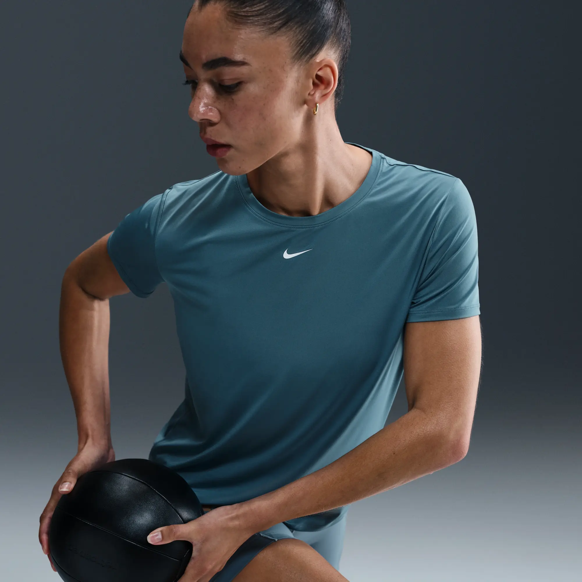 Nike One Classic Women's Dri-FIT Short-Sleeve Top - Blue - Sustainable Materials