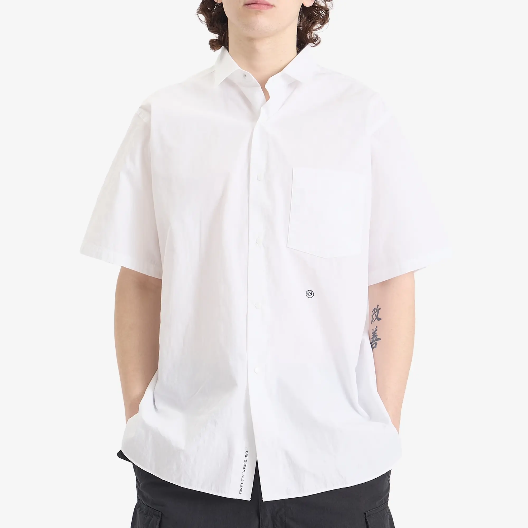 Nanamica Men's Regular Collar Wind Short Sleeve Shirt Off White