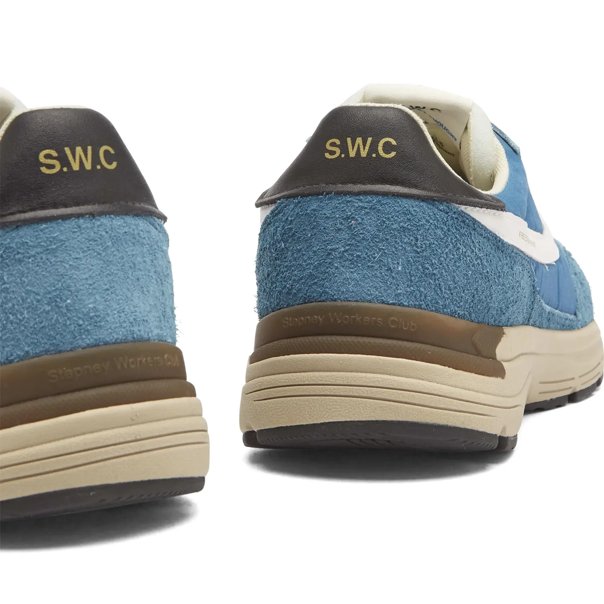 Stepney Workers Club Men's Osier S-Strike Runner Sea Blue