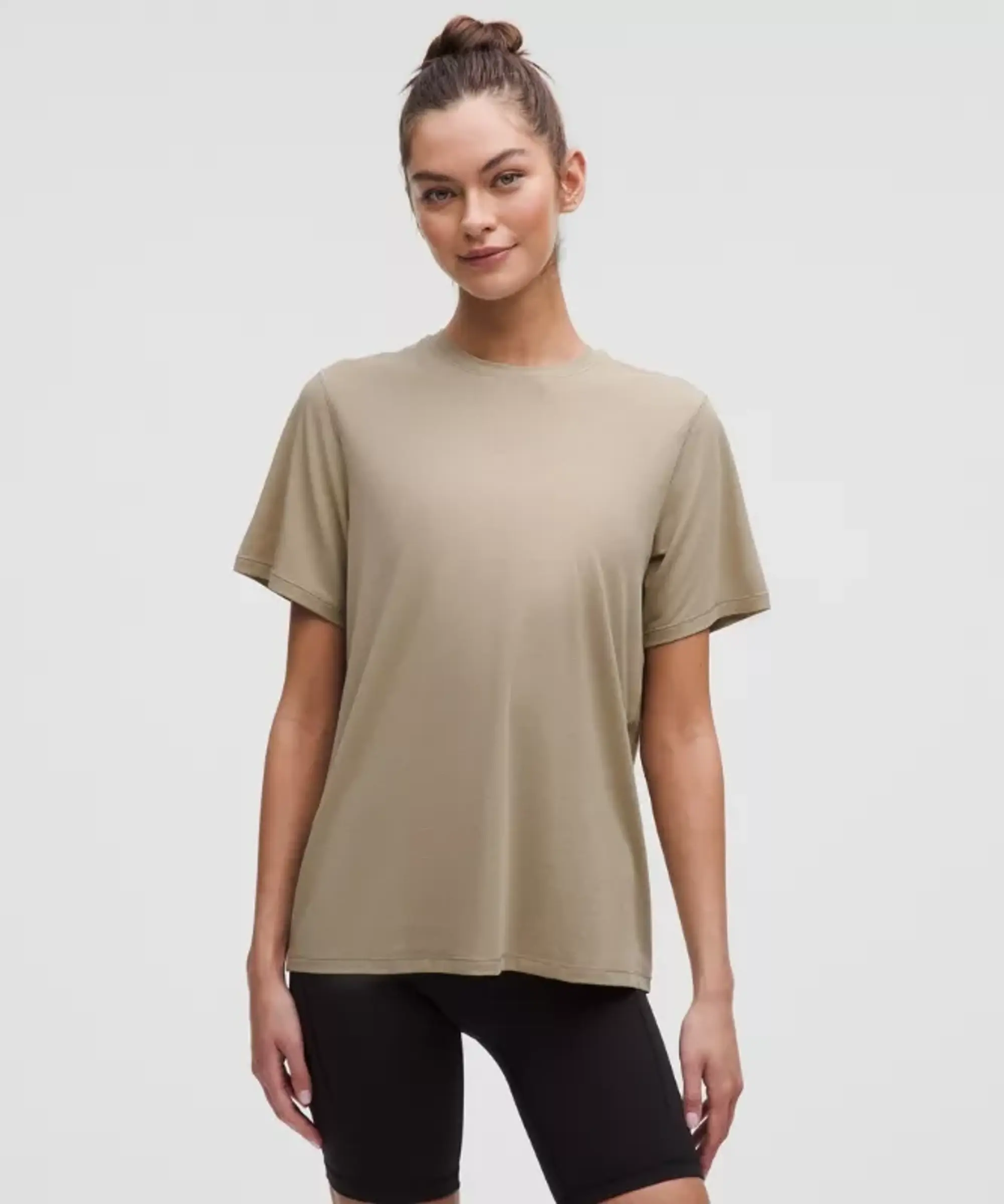 lululemon IE lululemon – Women's Jersey Training Short-Sleeve Shirt – Color Brown – Size 8
