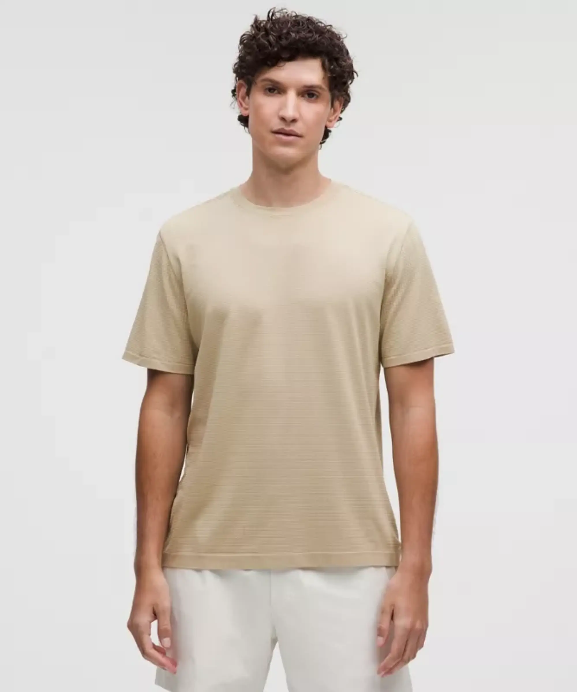 lululemon IE lululemon – Men's Metal Vent Tech Relaxed-Fit Short-Sleeve Shirt – Color White – Size 2XL