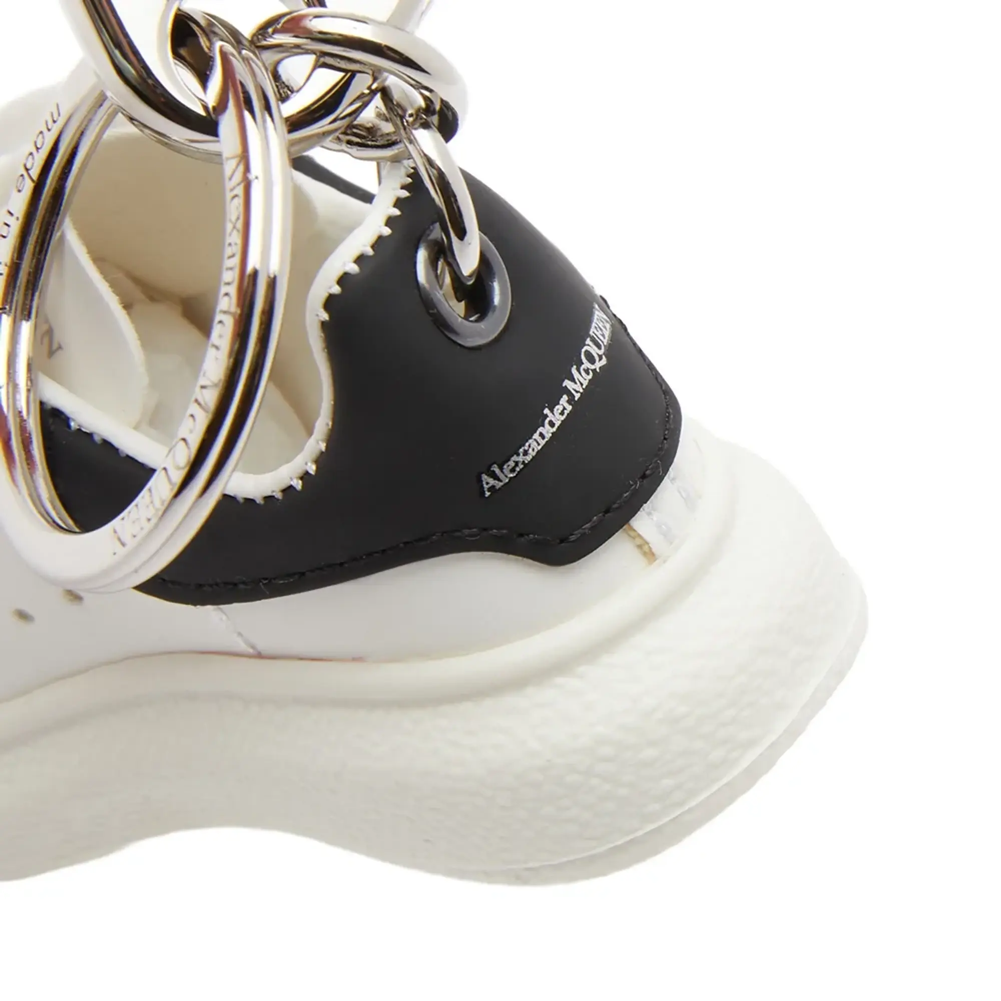 Alexander McQueen Men's Oversized Sneaker Keyring White/Black