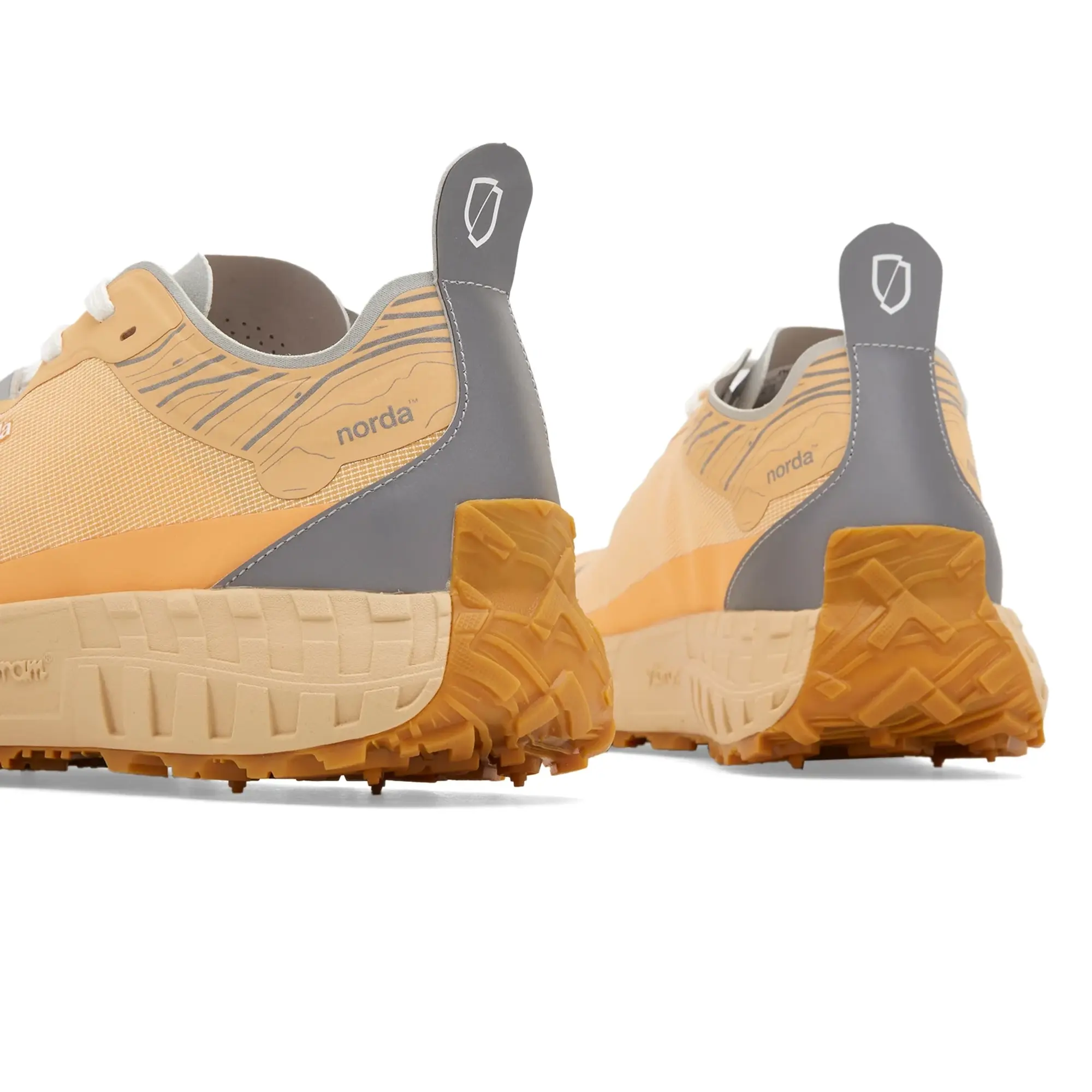Norda Women's 001 Sneakers Rhodotus