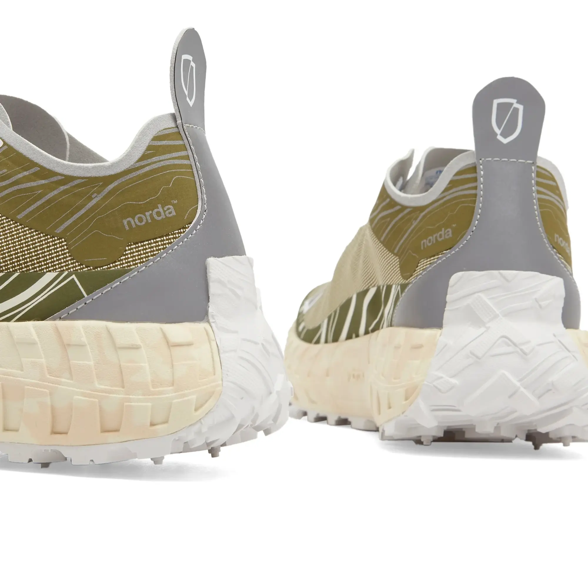 Norda Women's 001 Sneakers Glitch