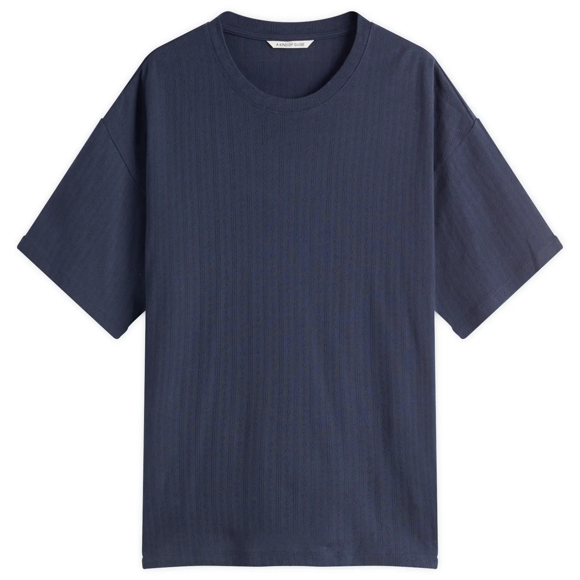 A Kind of Guise Men's Tador T-Shirt Dark Iris
