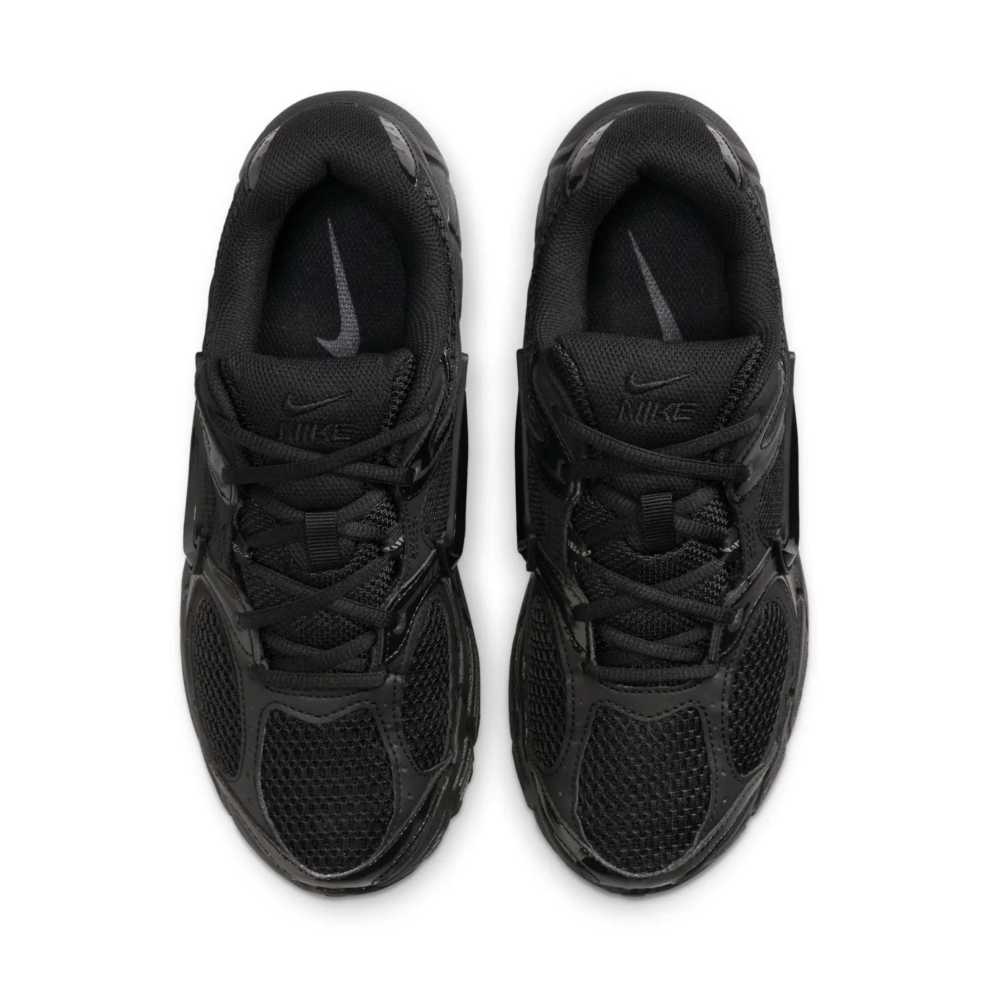 Nike V5 RNR Women's Shoes - Black - Recycled Content Minimum