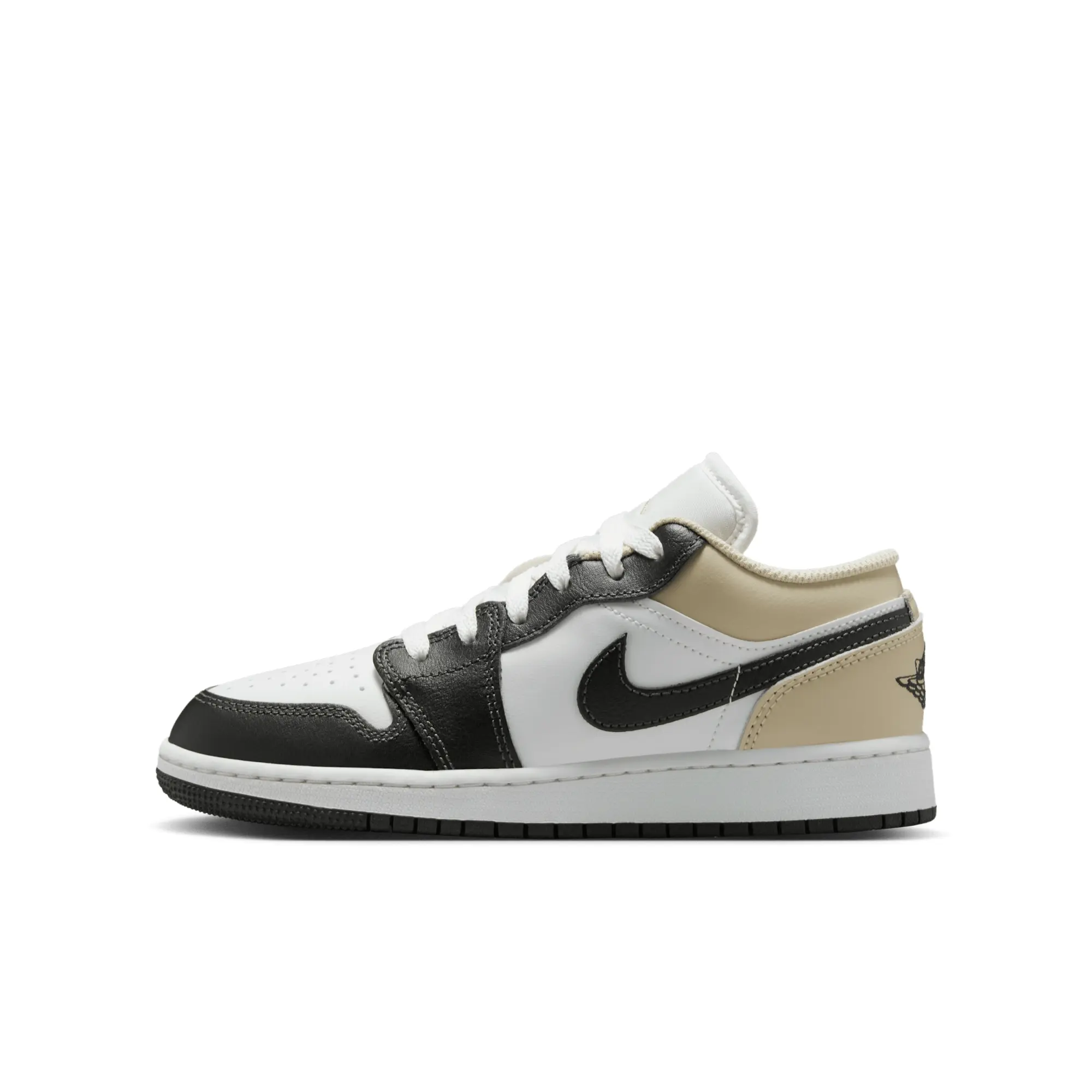 Nike Jordan Nike Air Jordan 1 Low Older Kids' Shoes - White