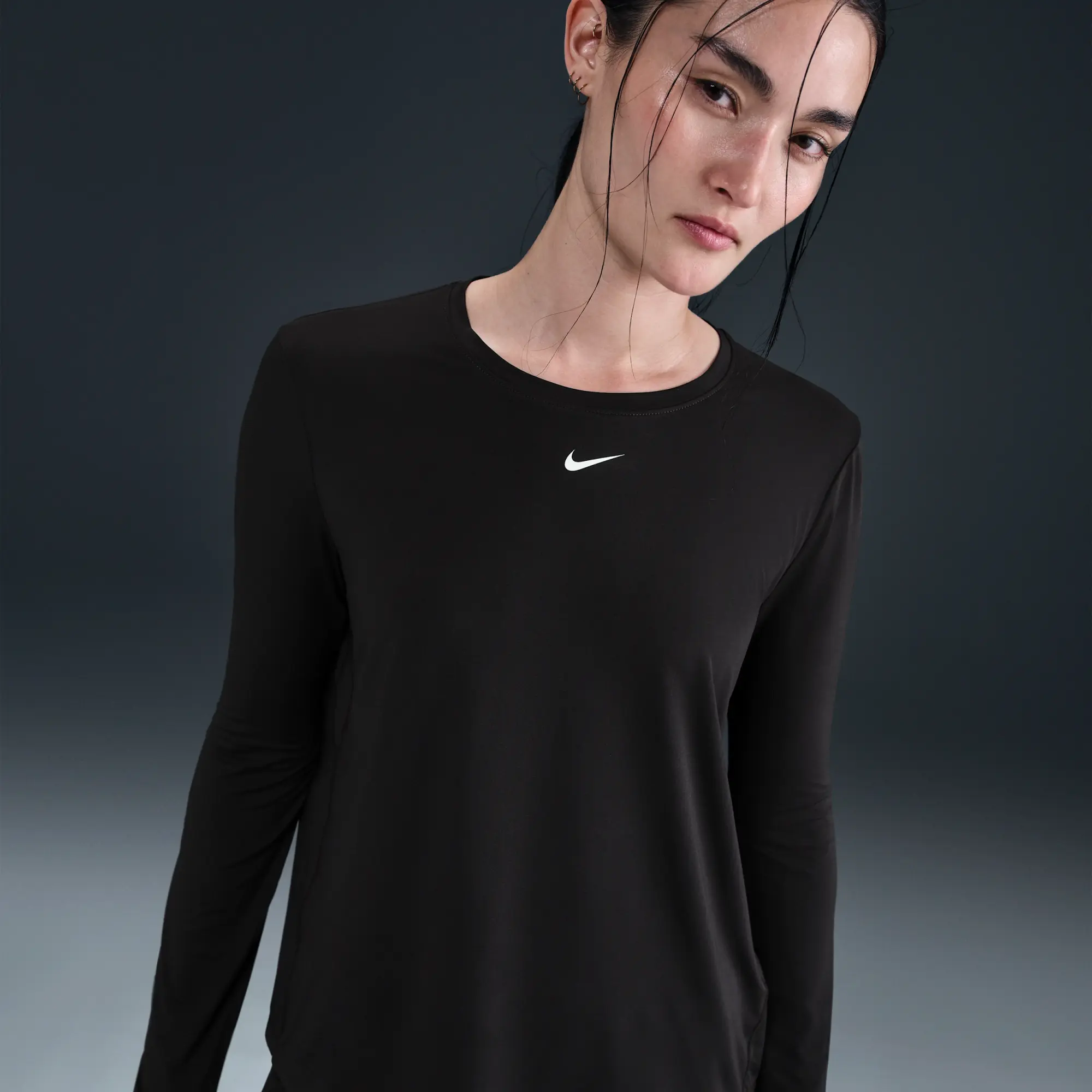 Nike One Classic Women's Dri-FIT Long-Sleeve Top - Black - Sustainable Materials