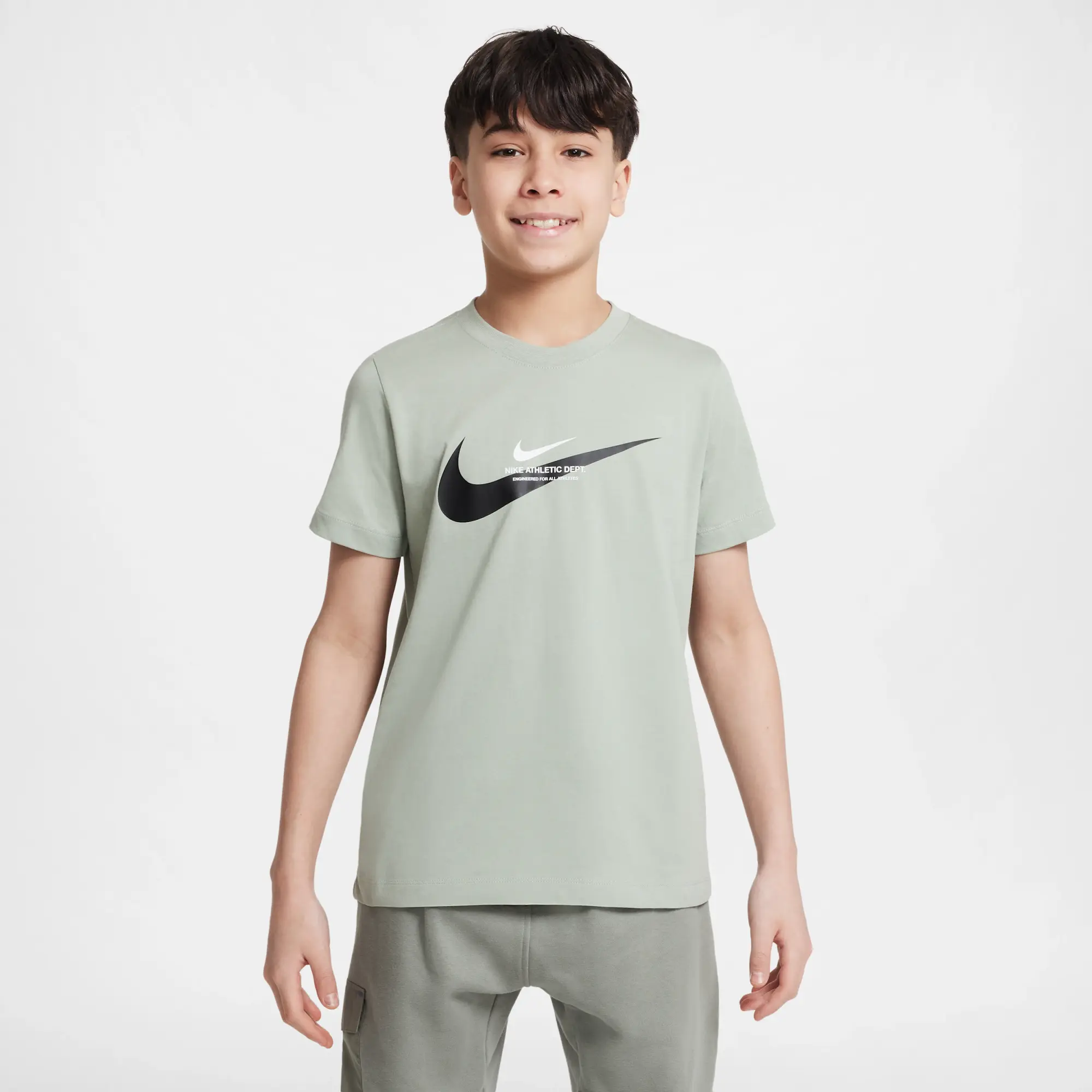 Nike Sportswear Older Kids' (Boys') T-Shirt - Green - Fleece