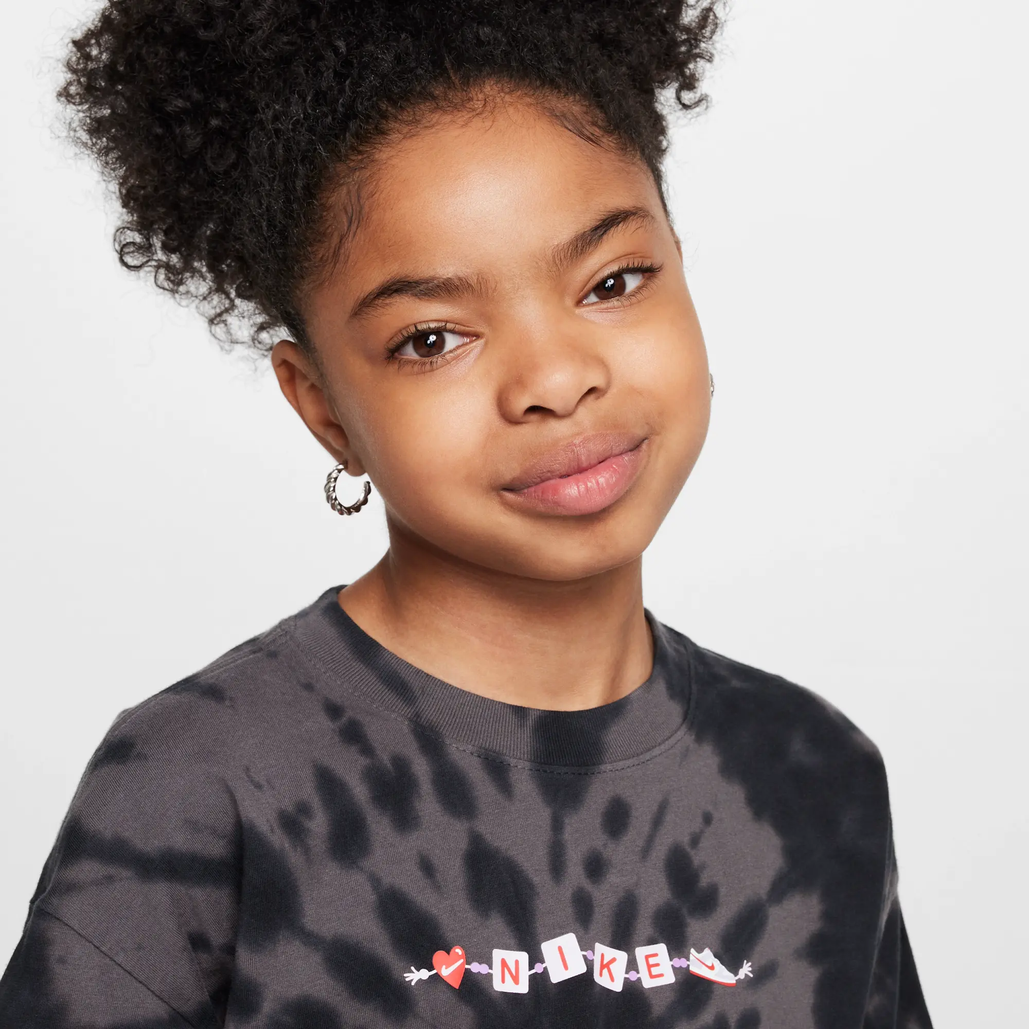 Nike Sportswear Older Kids' (Girls') T-Shirt - Black - Cotton