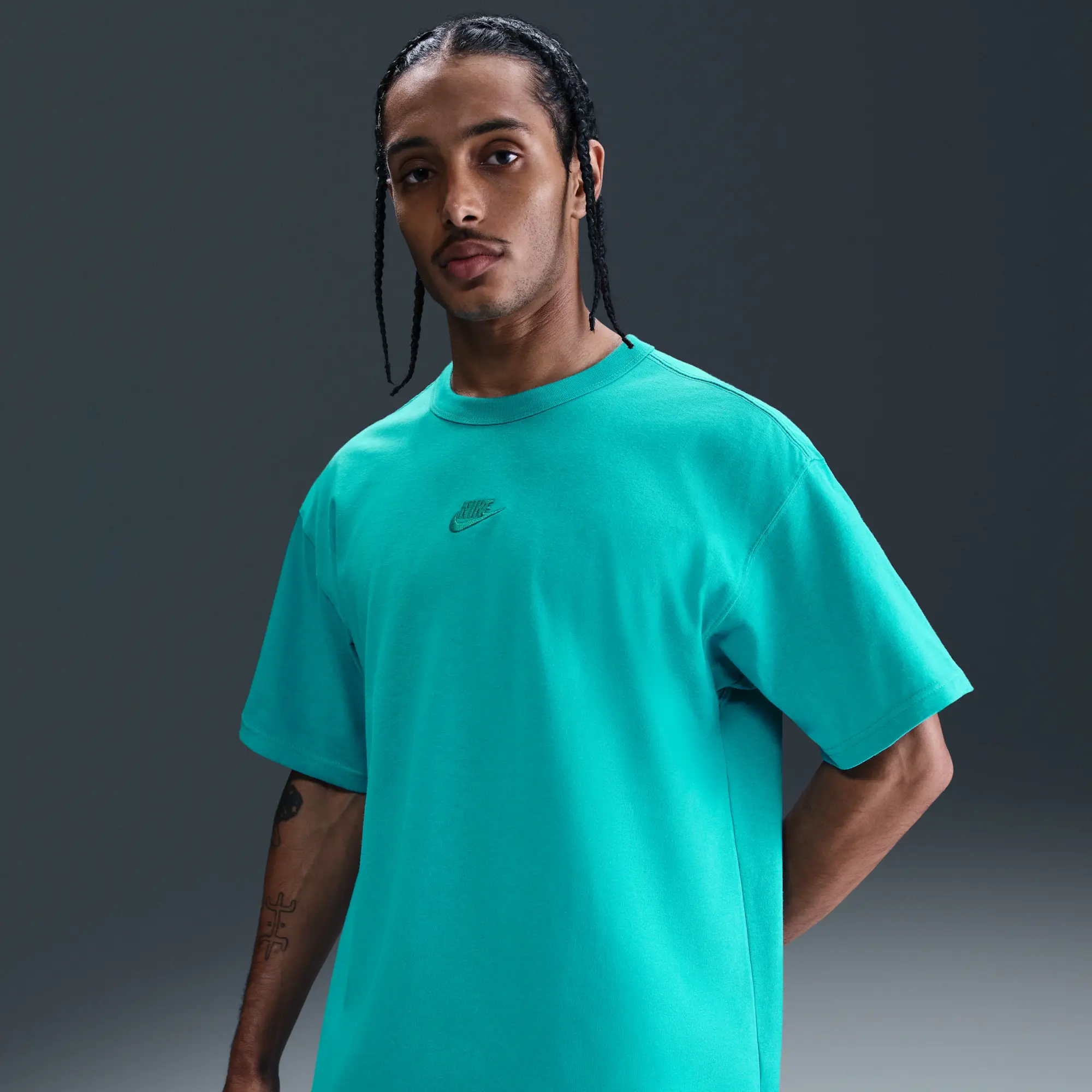 Nike Sportswear Premium Essentials Men's T-Shirt - Green - Cotton