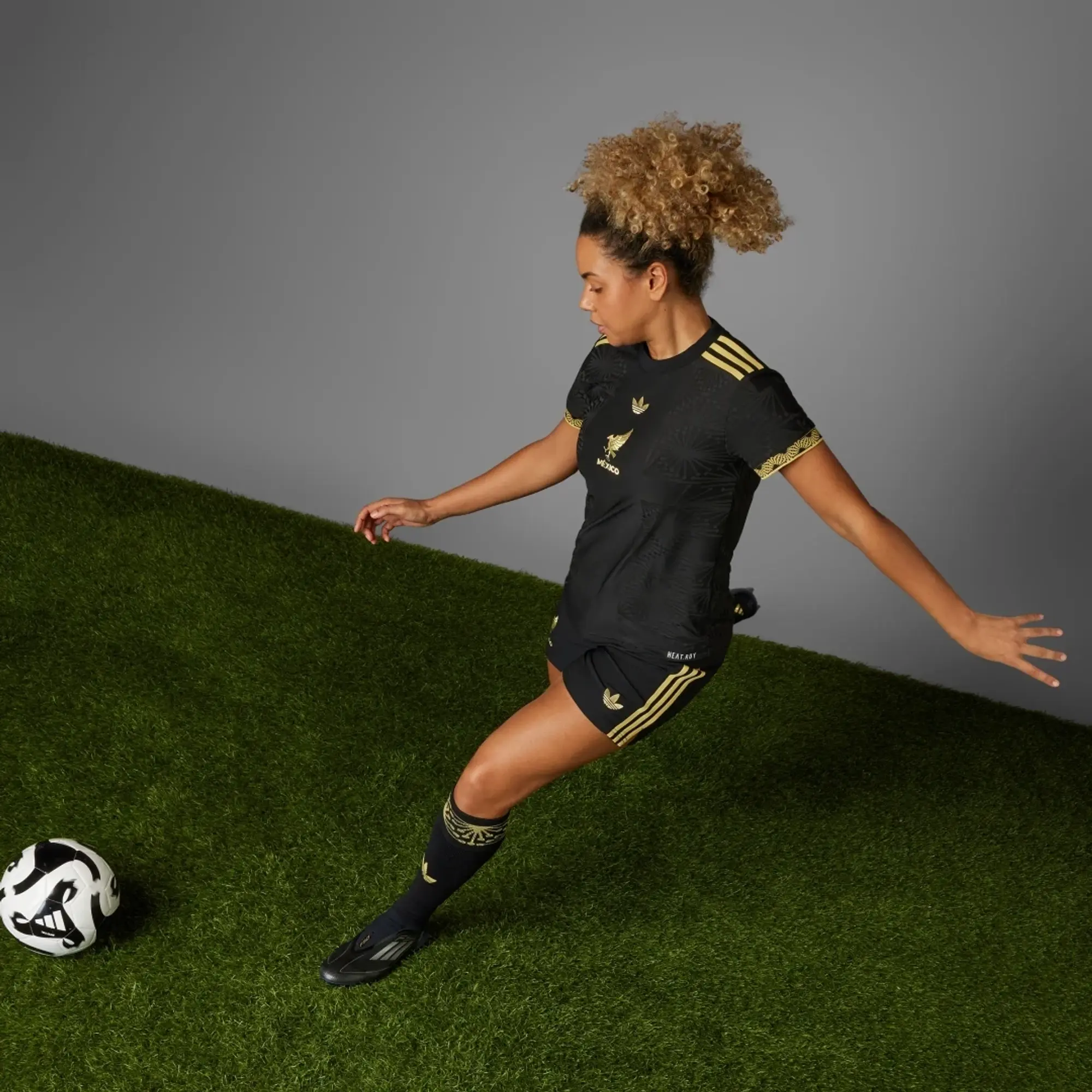 adidas Mexico 25 Gold Jersey