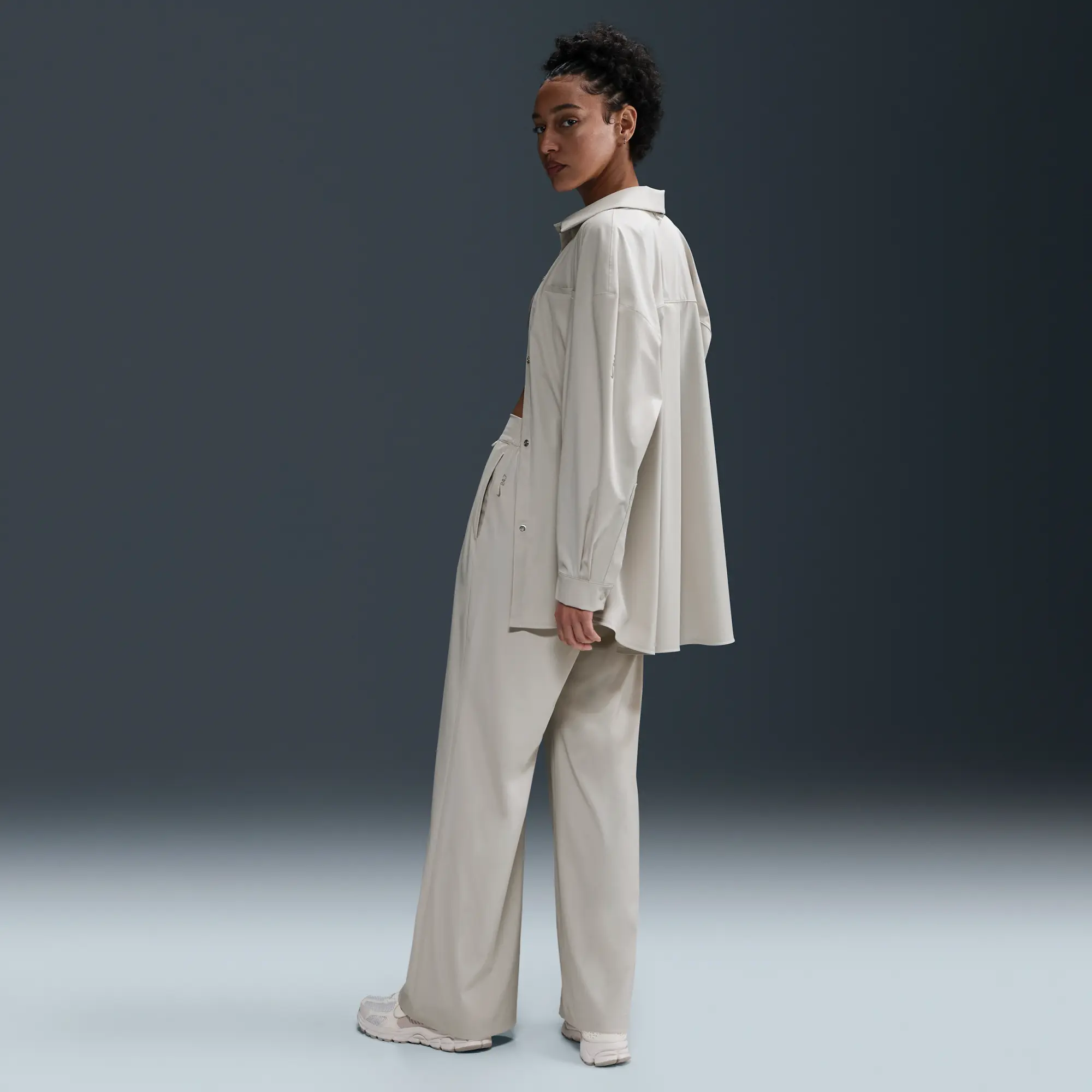 Nike 24.7 PerfectStretch Women's Dri-FIT High-Waisted Loose Wide-Leg Trousers - Brown - Sustainable Materials
