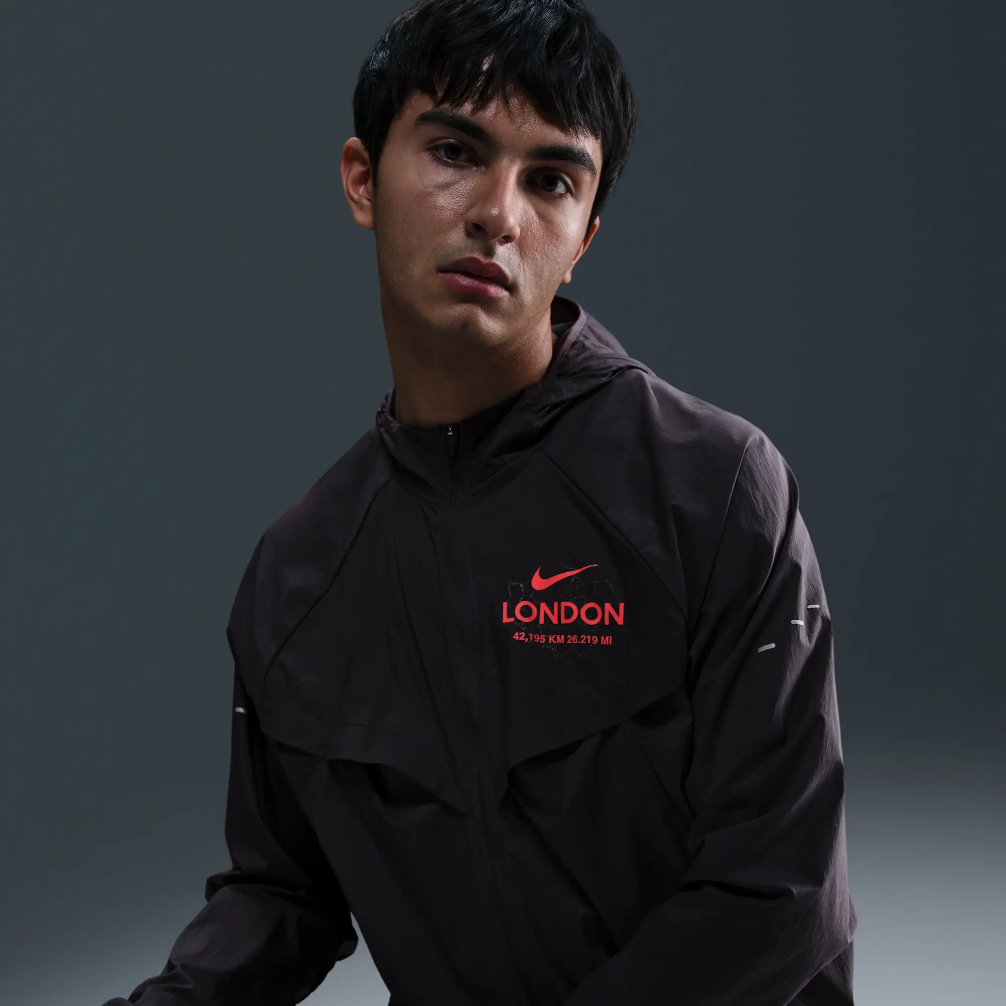 Nike Stride Men's Repel Running Jacket - Purple - Sustainable Materials