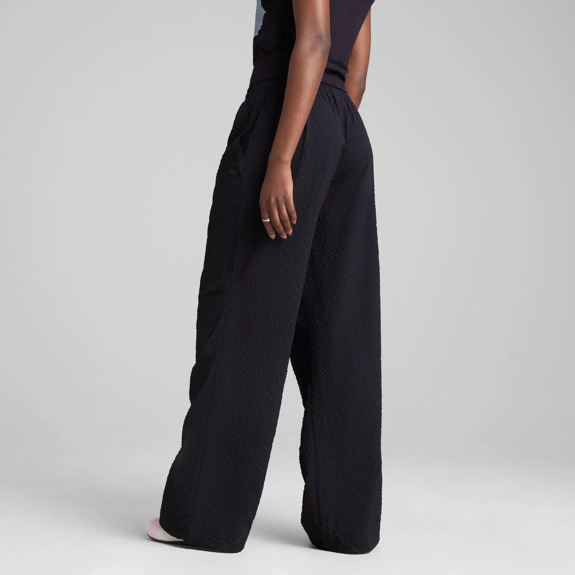 PUMA Yona Parachute Pants Women, Dark Blue, size Large