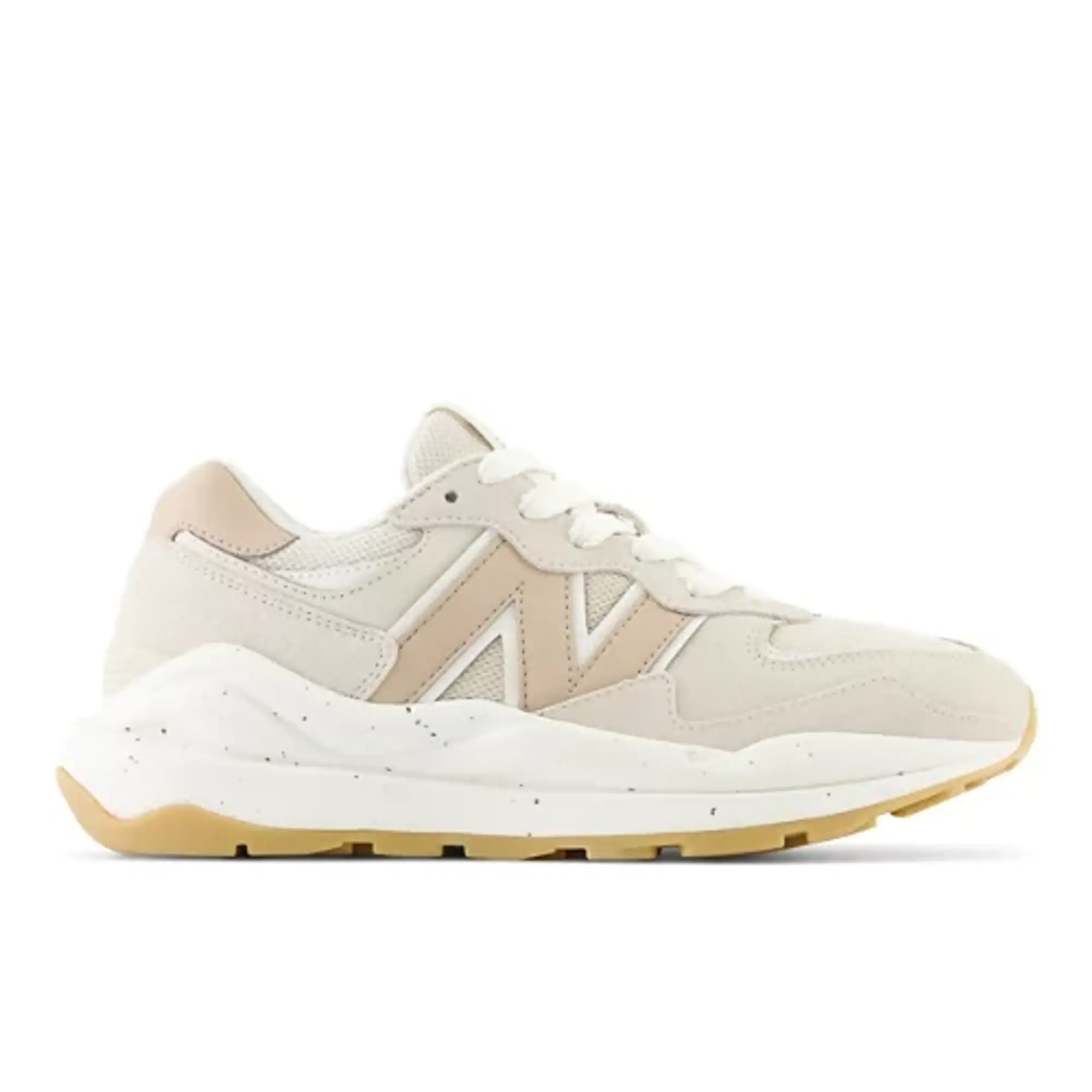 New Balance Women's 5740 in Grey/Brown Textile