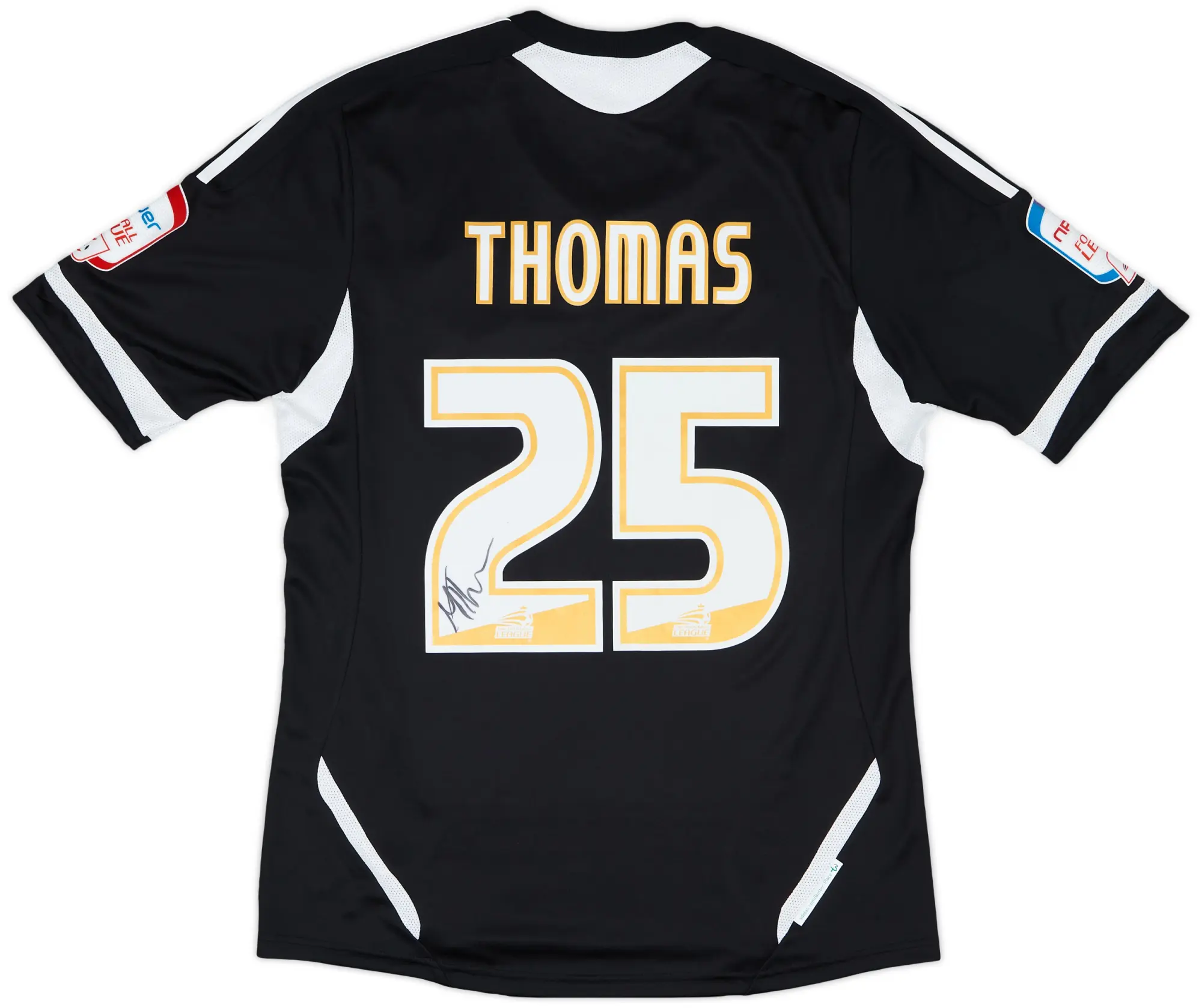 2011-12 Macclesfield Town Match Issue Signed Away Shirt Thomas #25