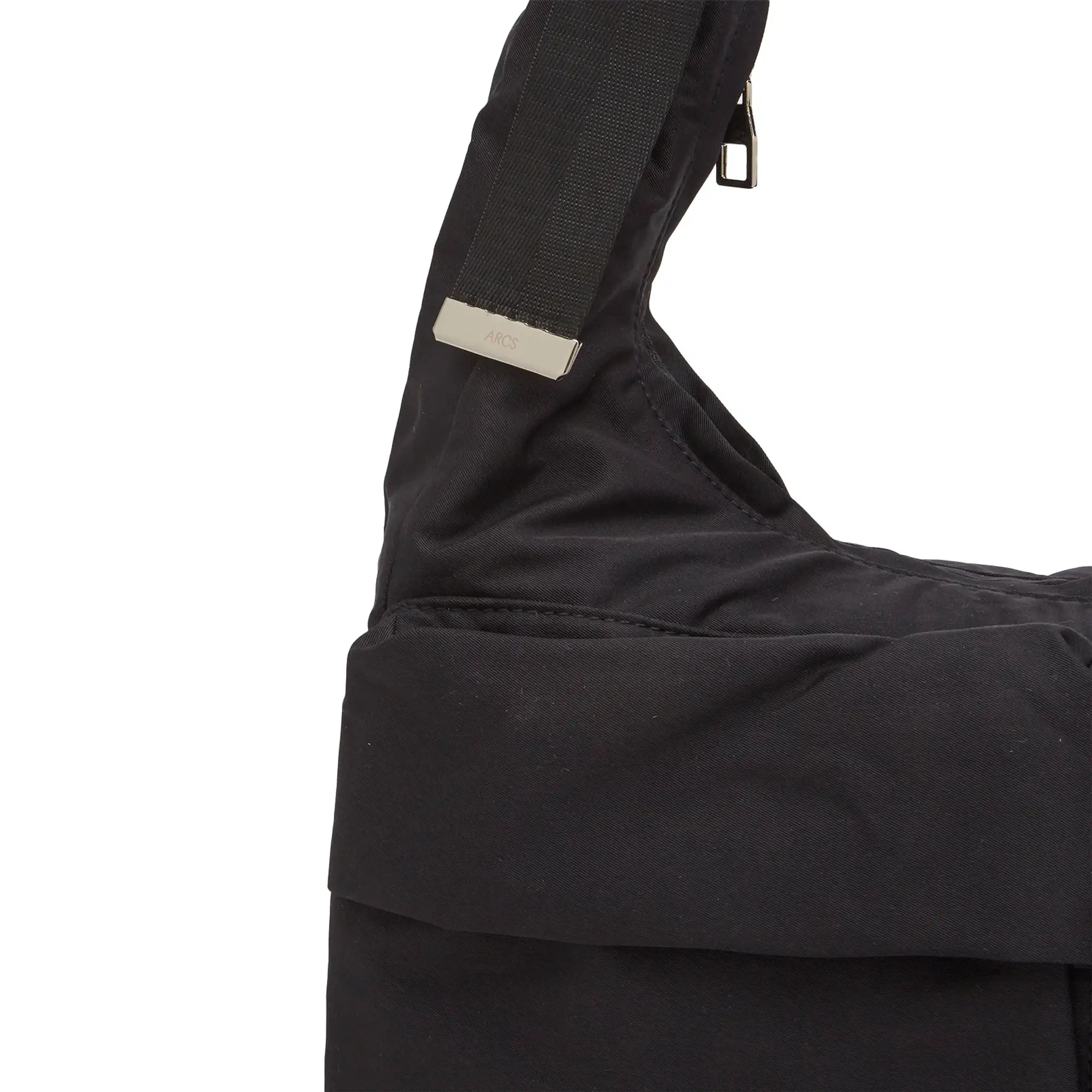 ARCS THIRD Bag Black