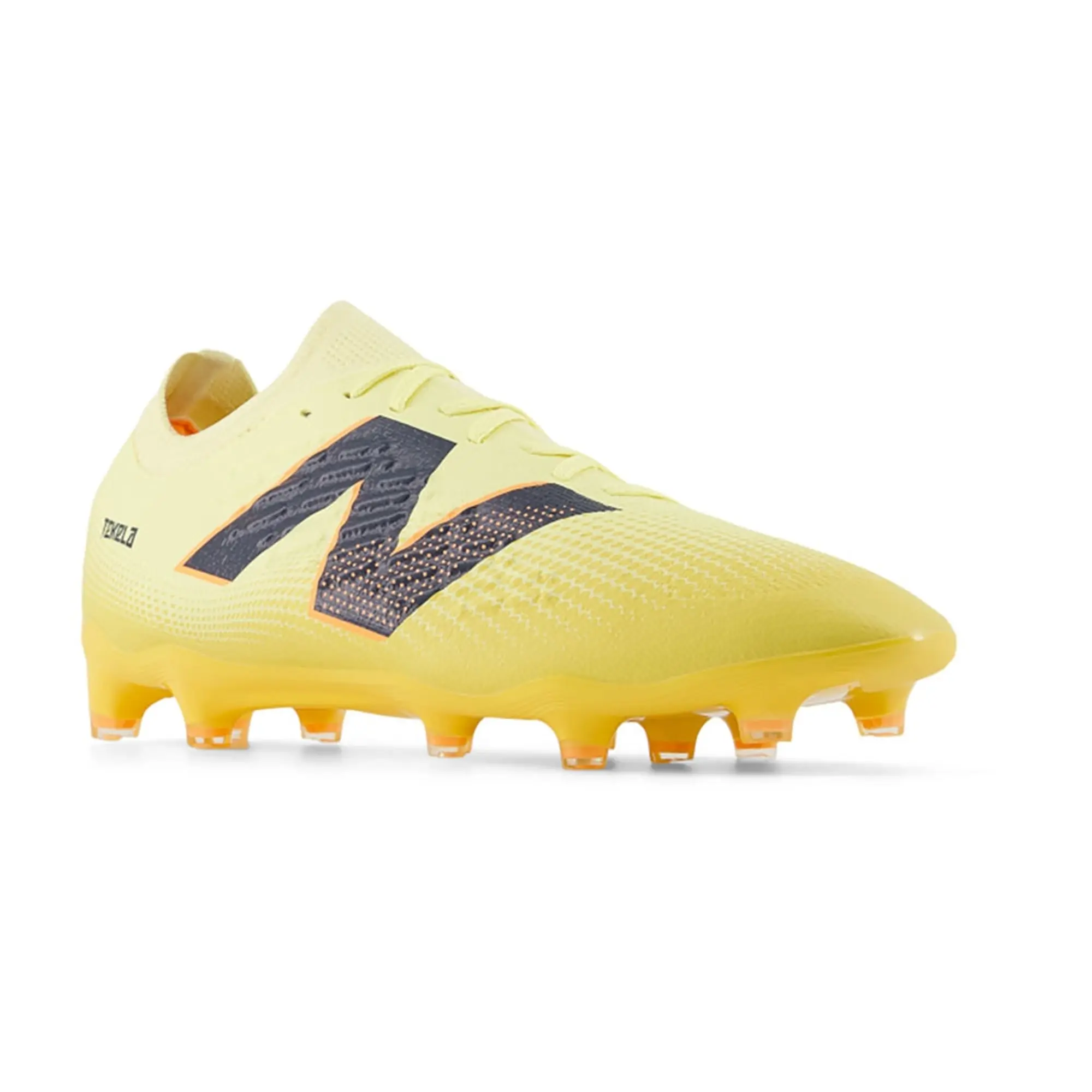 New Balance Tekela Magia Low Laced Fg V4+ Football Boots
