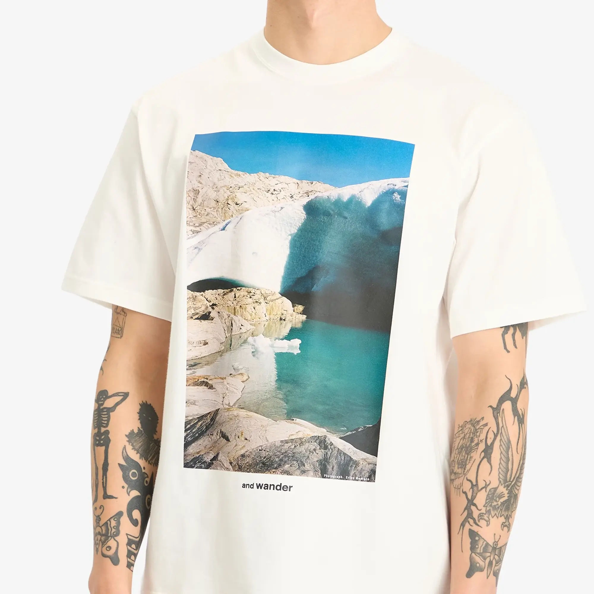 and wander Men's Glacier T-Shirt White
