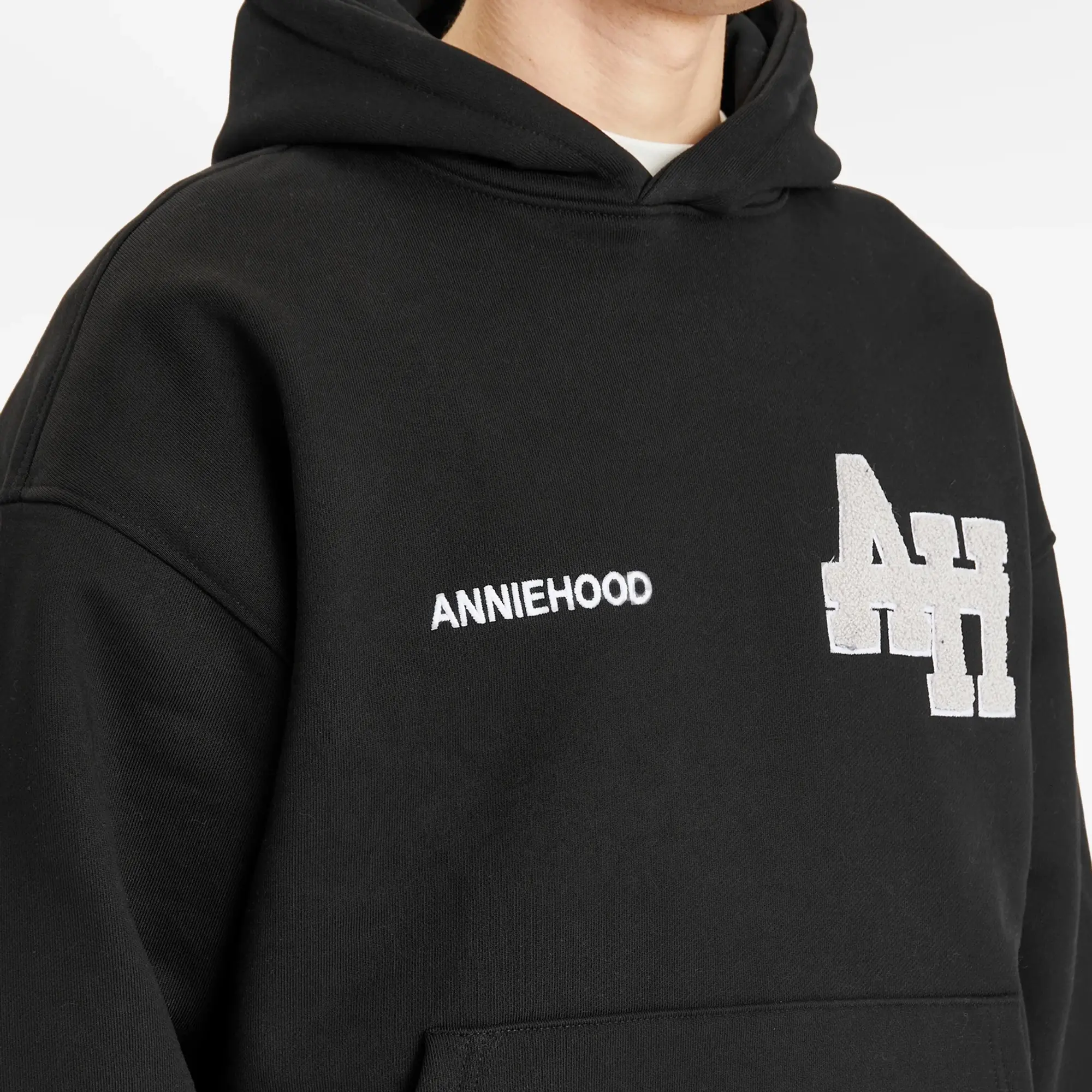 ANNIE HOOD Men's College Hoodie Black