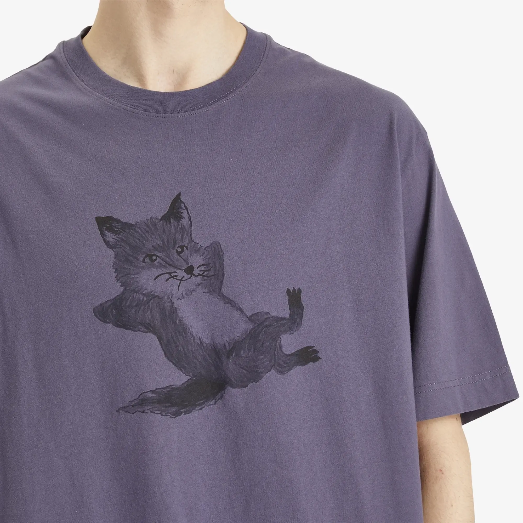 Maison Kitsune Chillax Print Oversize T-Shirt Fig