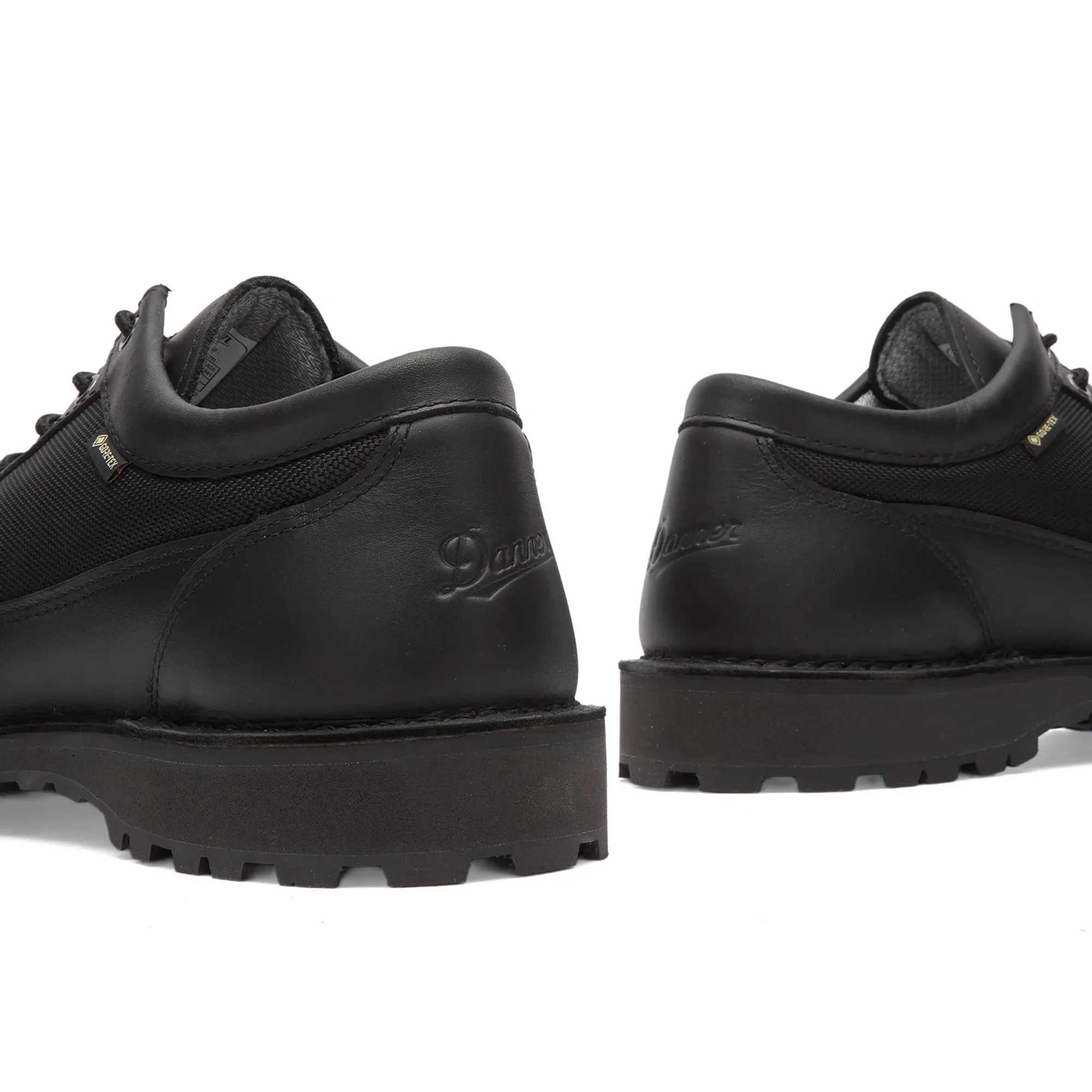Danner Men's Field Low Gore-Tex Jet Black | 31450 | FOOTY.COM