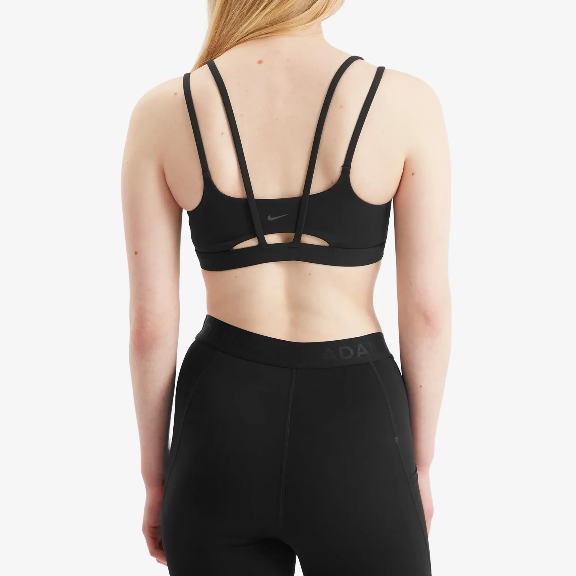 Nike Women's Dri-Fit Trace Bra Black/Sail