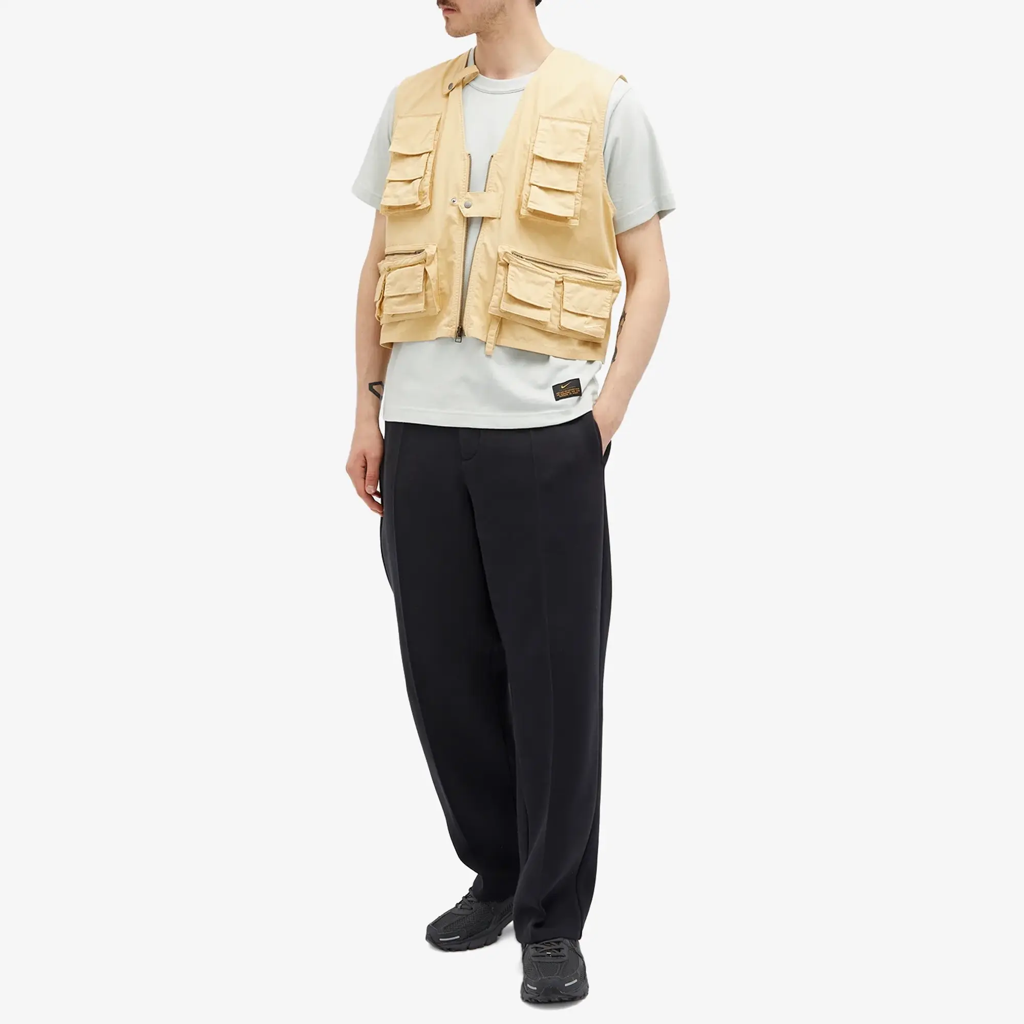 Nike Men's Life Utility Vest Sesame