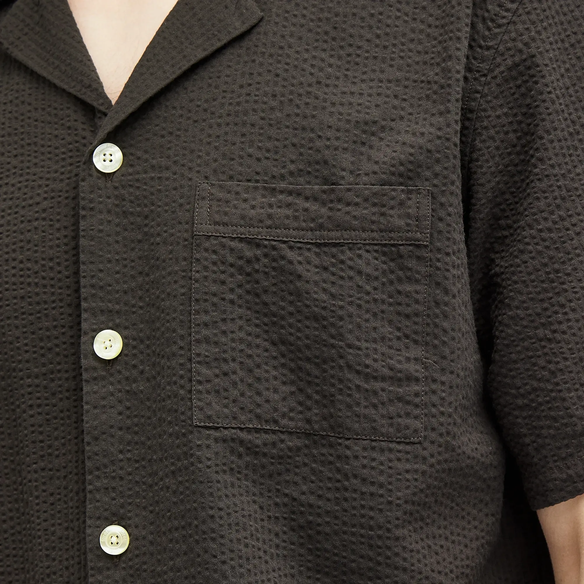 Foret Men's Hush Seersucker Vacation Shirt Washed Black