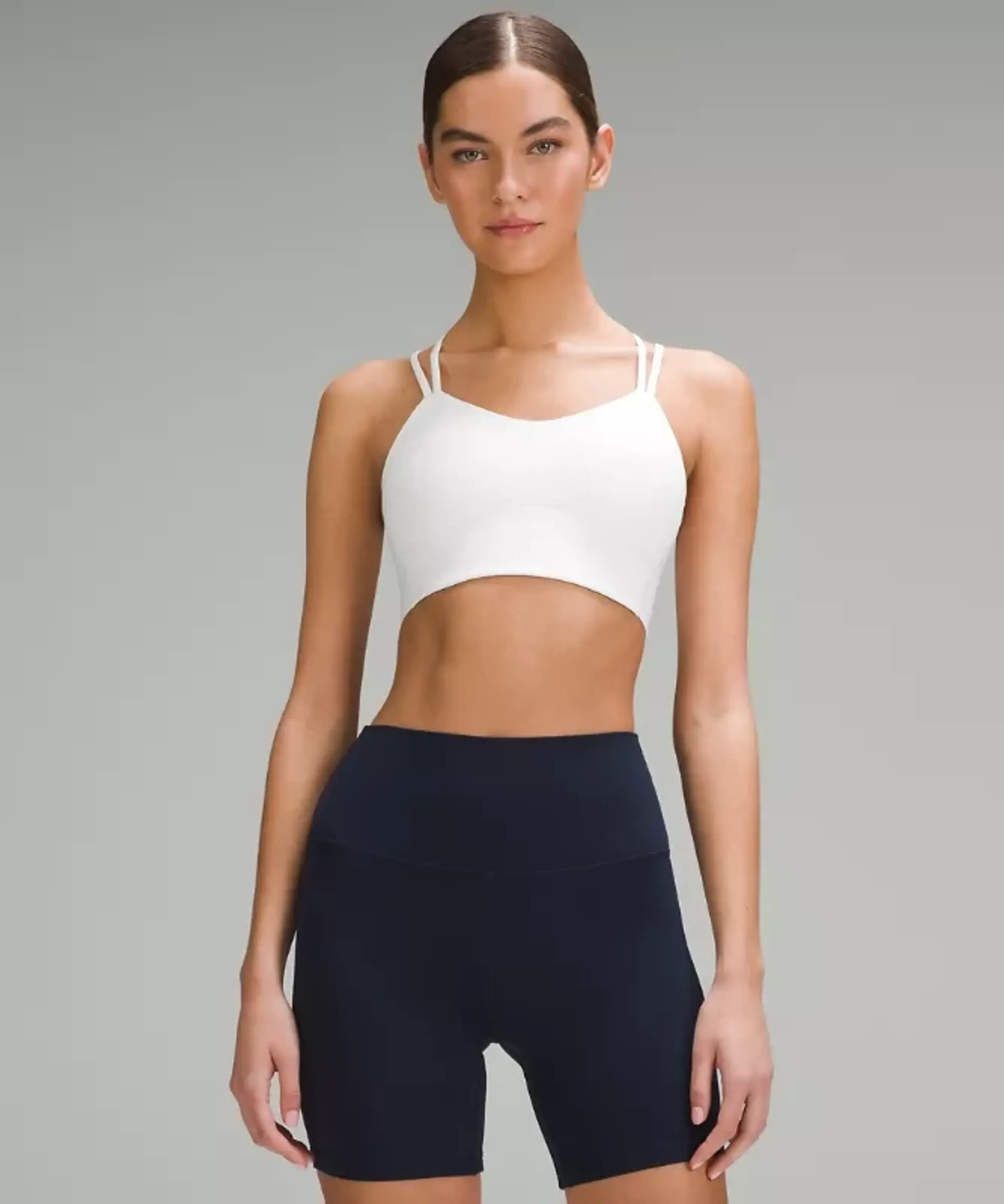 lululemon – Women's Like a Cloud Longline Sports Bra Light Support, B/C Cup – Color White – Size 10