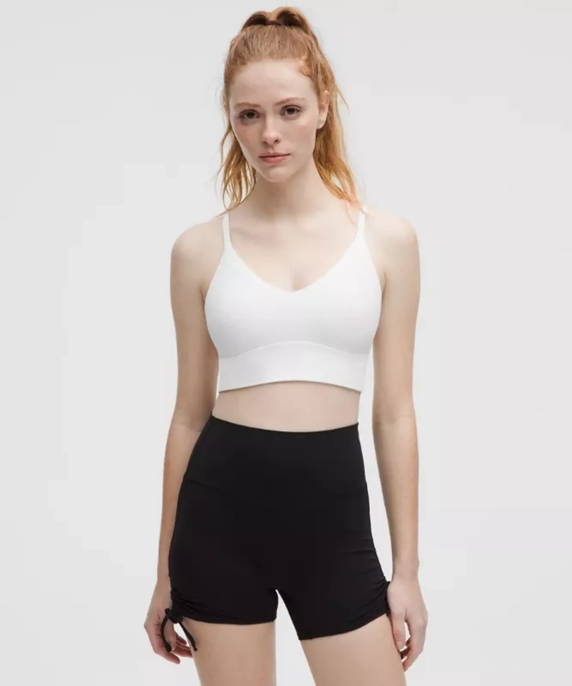 lululemon – Women's Focuser Scoop-Neck Sports Bra Light Support, C/D Cup – Color White – Size M