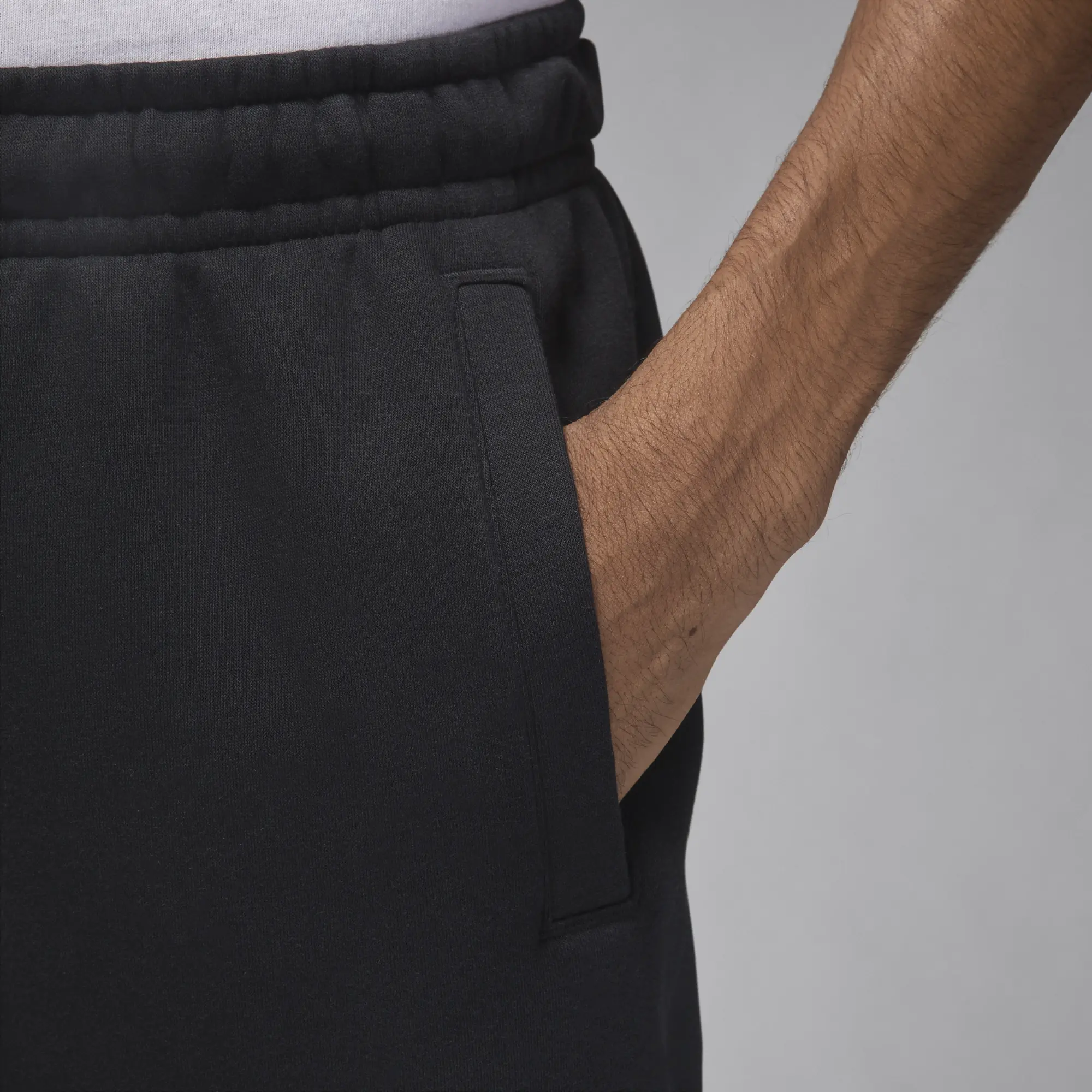 Nike Jordan Essentials Men's Fleece Joggers - Black - Cotton/Polyester