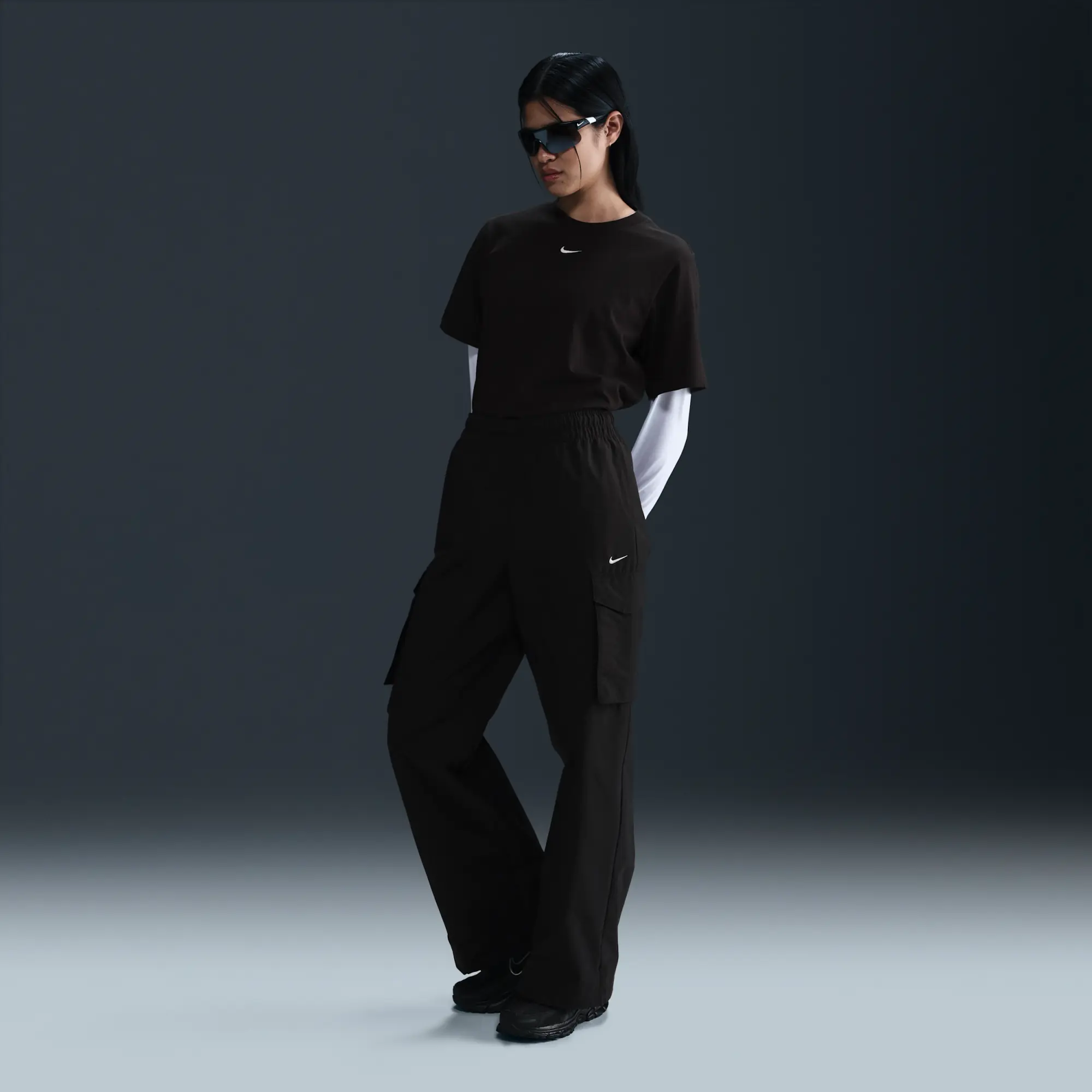 Nike Sportswear Everything Wovens Women's Mid-Rise Cargo Trousers - Black - Cotton/Nylon