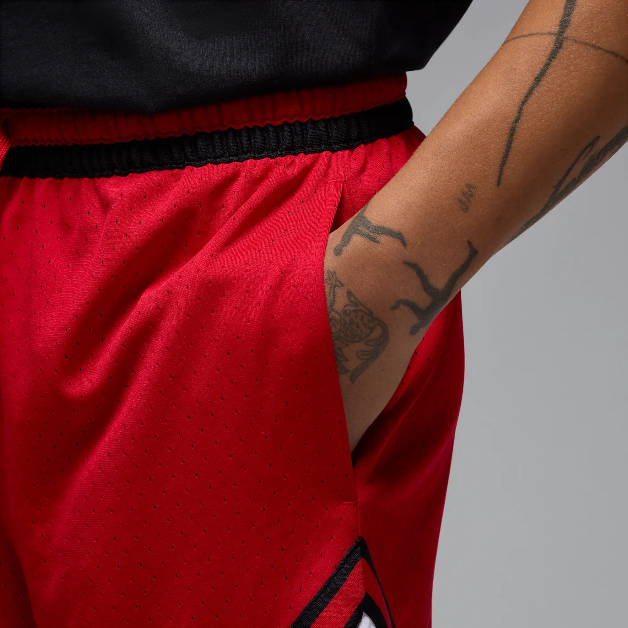 Nike Jordan Sport Men's Dri-FIT Mesh Diamond Shorts - Red - Polyester