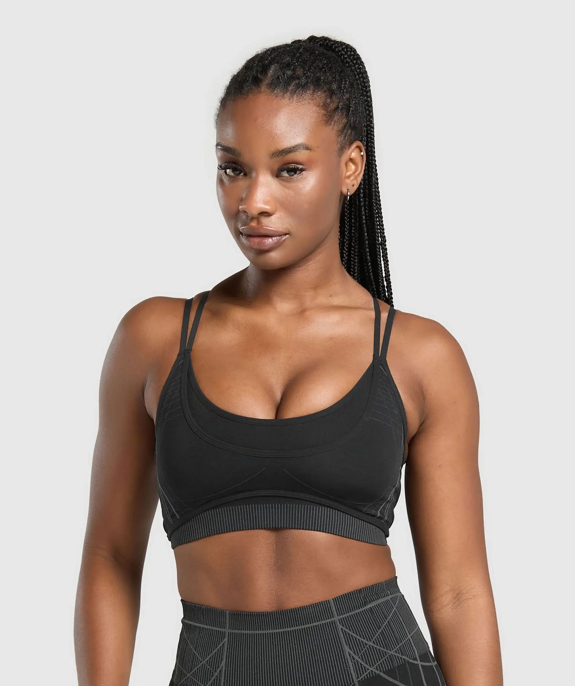  Apex Seamless Strappy Sports Bra - Black/Graphite Grey