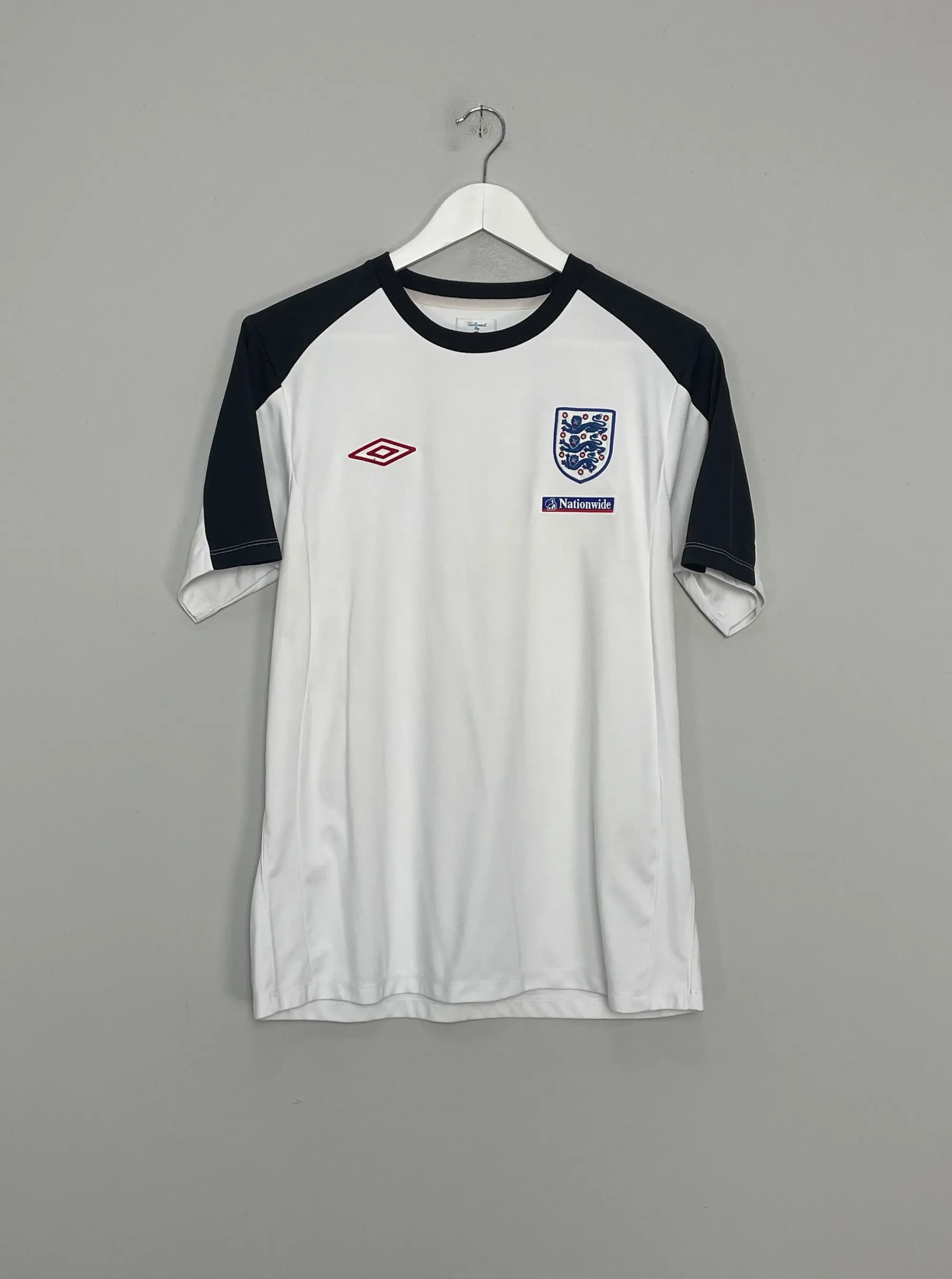 2010/11 ENGLAND TRAINING SHIRT (S*) UMBRO | Cult Kits