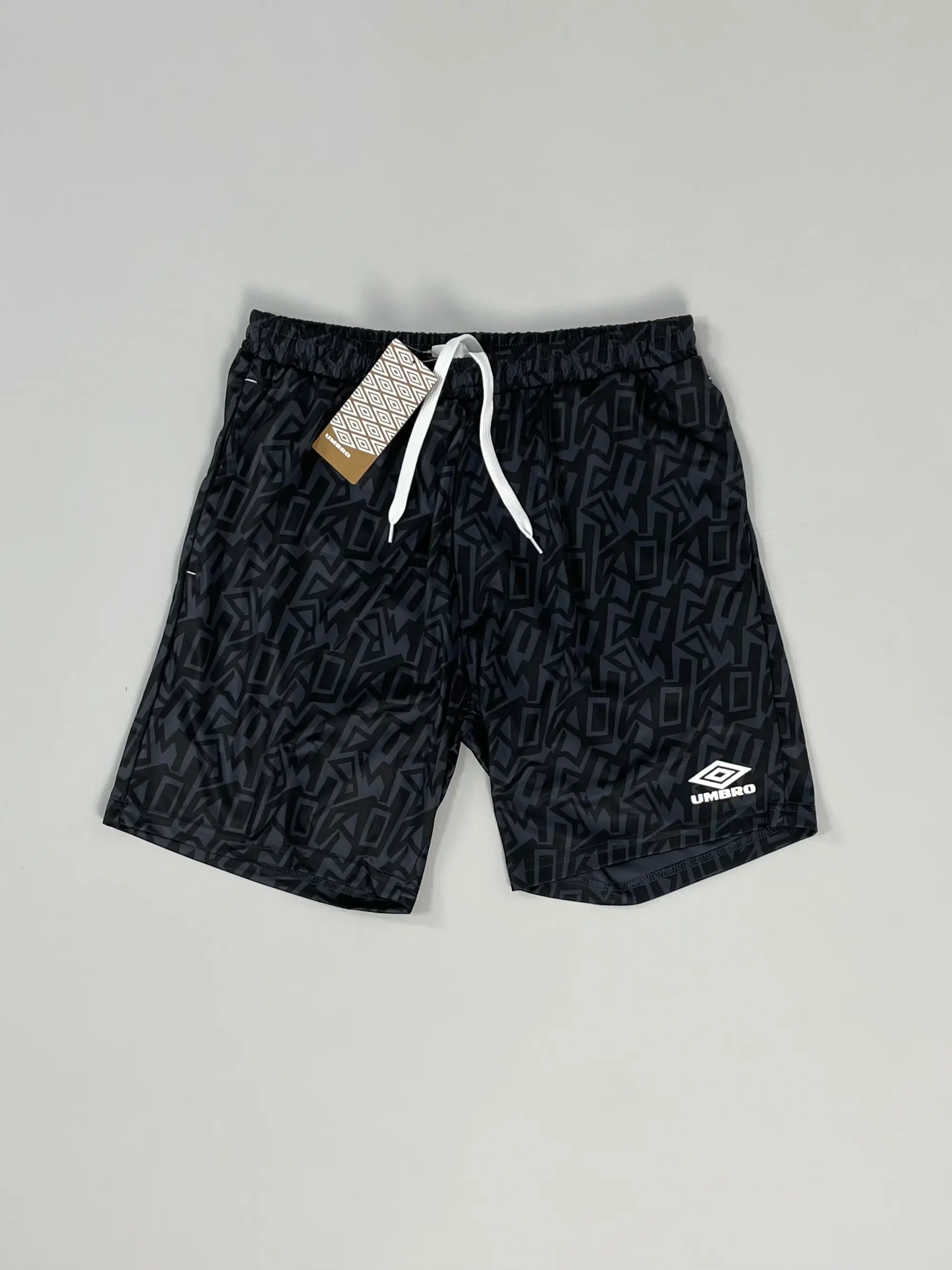 UMBRO *BNWT* CARBON GRAFFITI SHORTS (MULTIPLE SIZES) WITH POCKETS, Small / Umbro / 2022