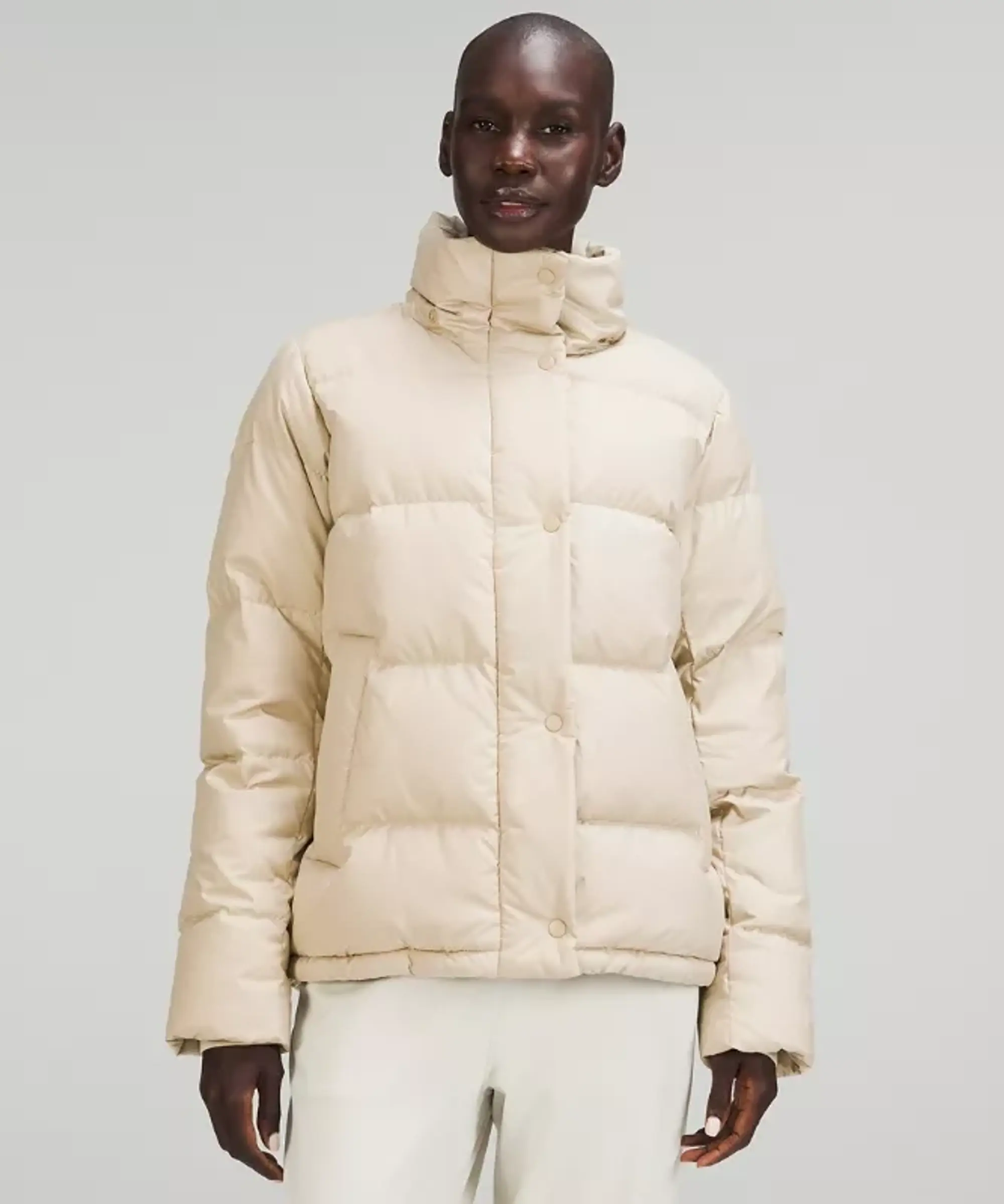lululemon – Women's Wunder Puff 600-Down-Fill Jacket – Color Khaki – Size 4