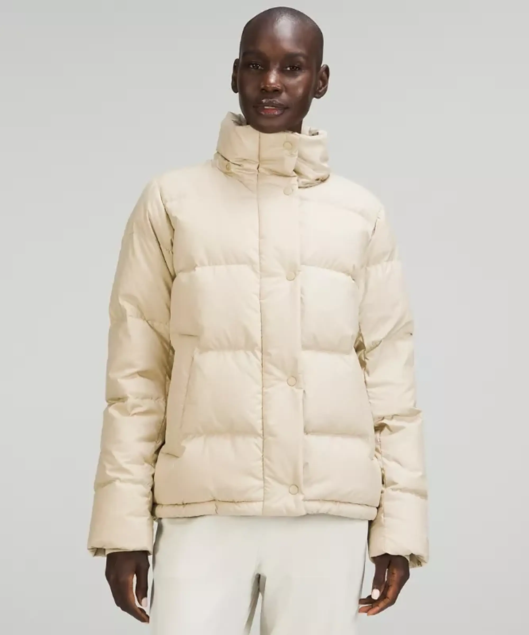 lululemon – Women's Wunder Puff 600-Down-Fill Jacket – Color Khaki – Size 4