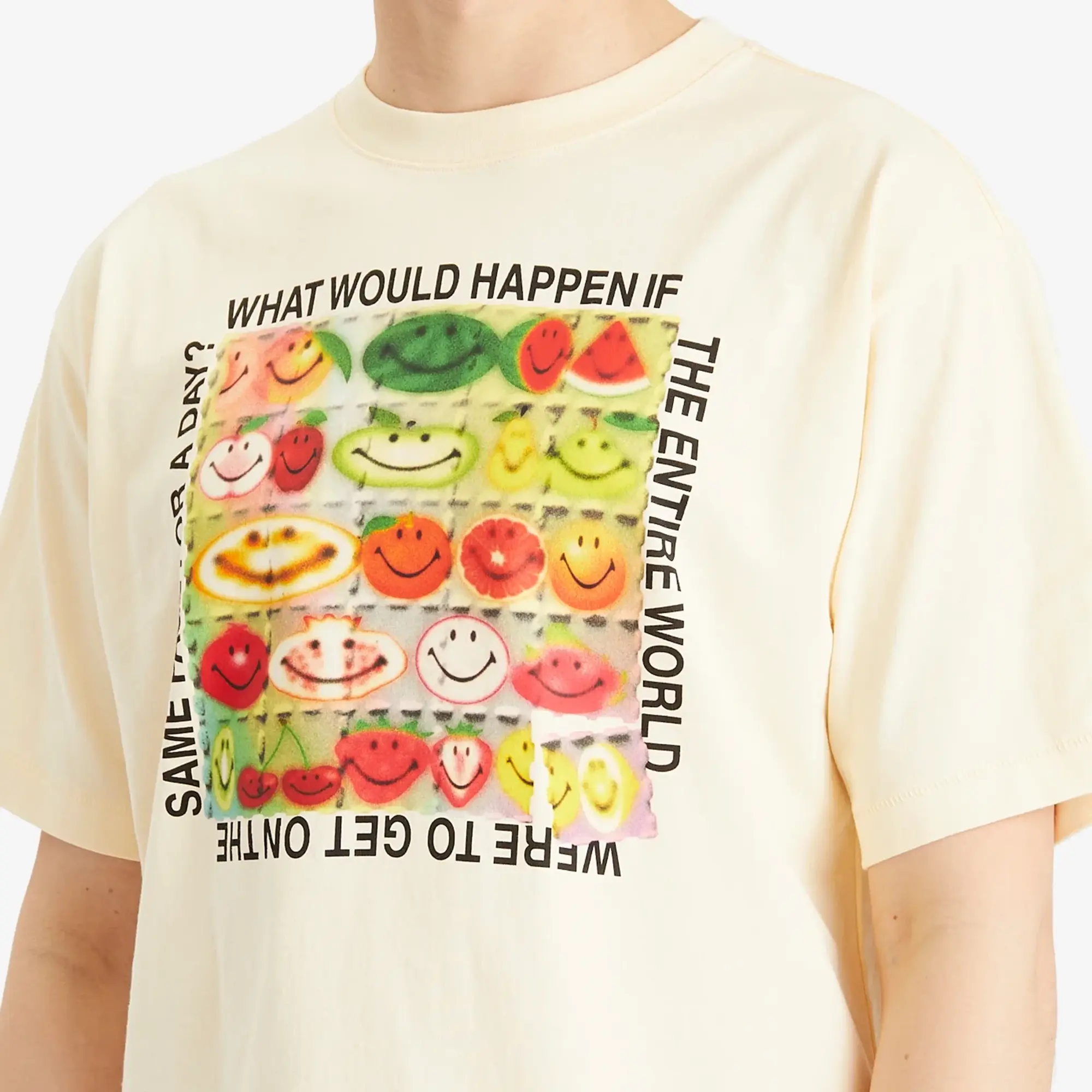 MARKET Men's Smiley Same Page T-Shirt Butter-Cream